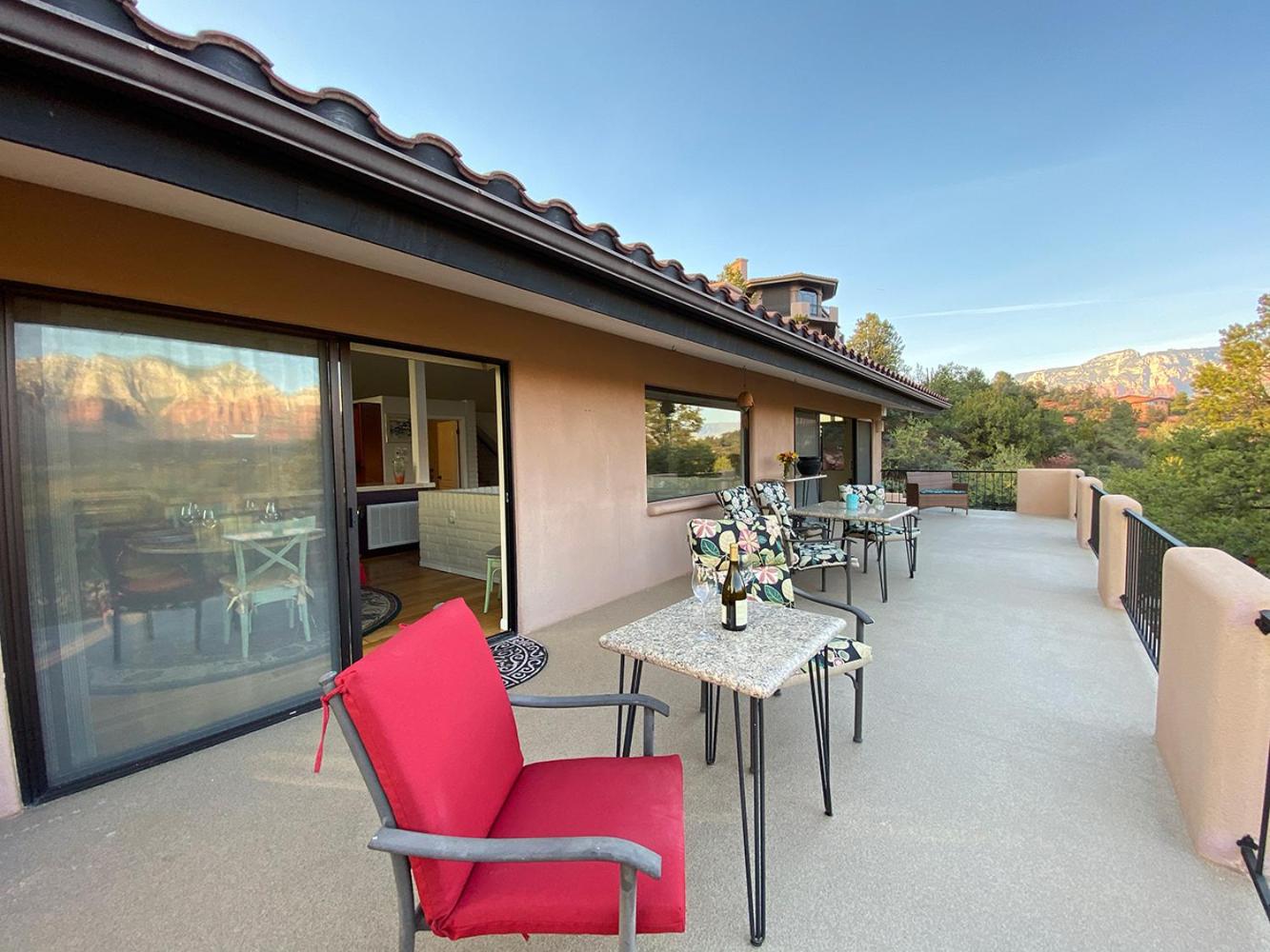 Open Style Home with Magnificent Views!