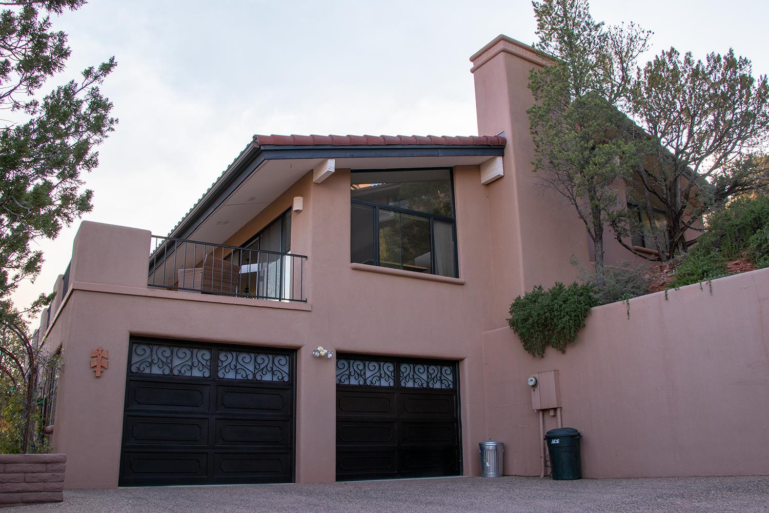 Open Style Home with Magnificent Views!