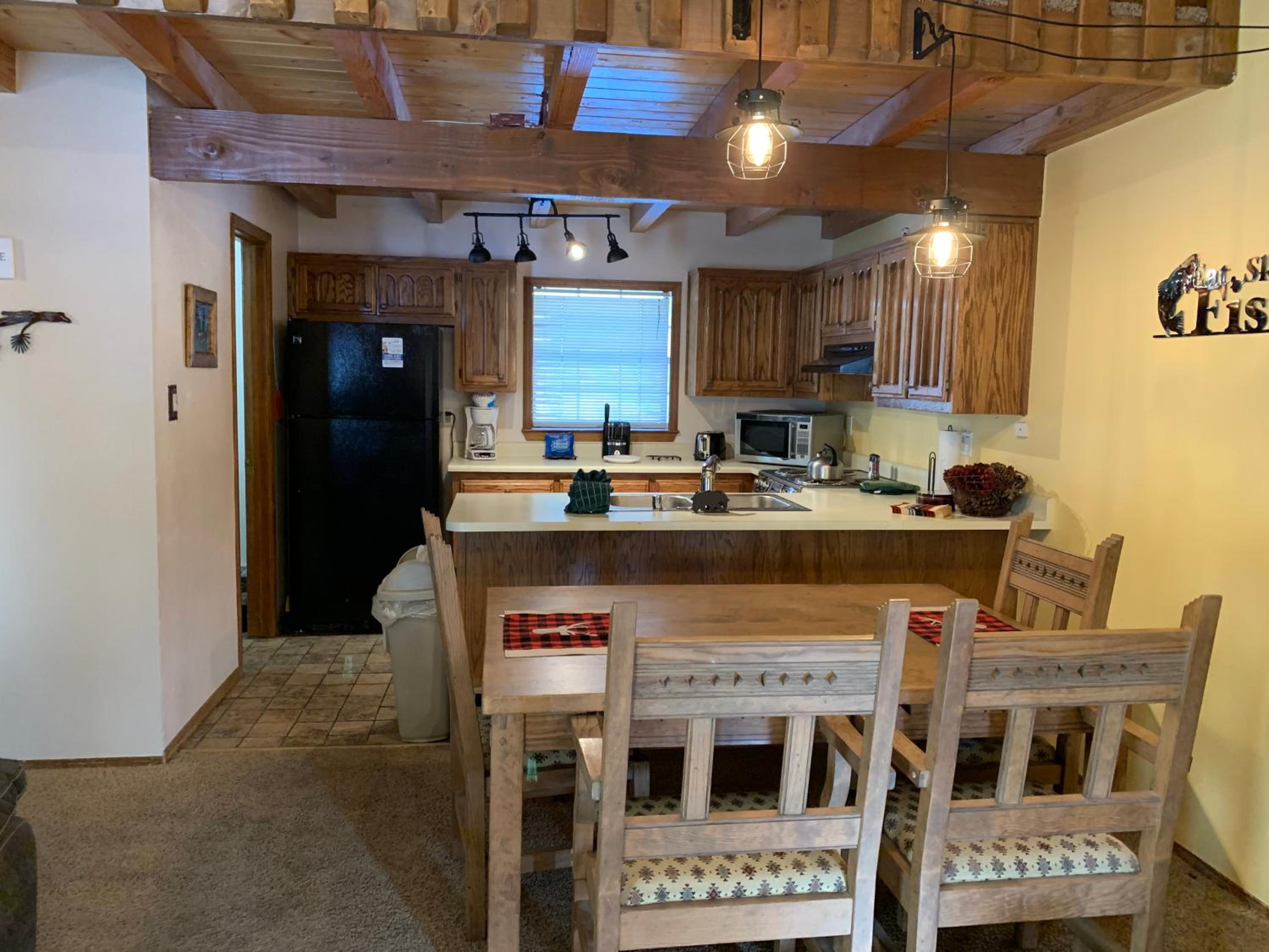 Riverbend 7- Full Property On The River view 2
