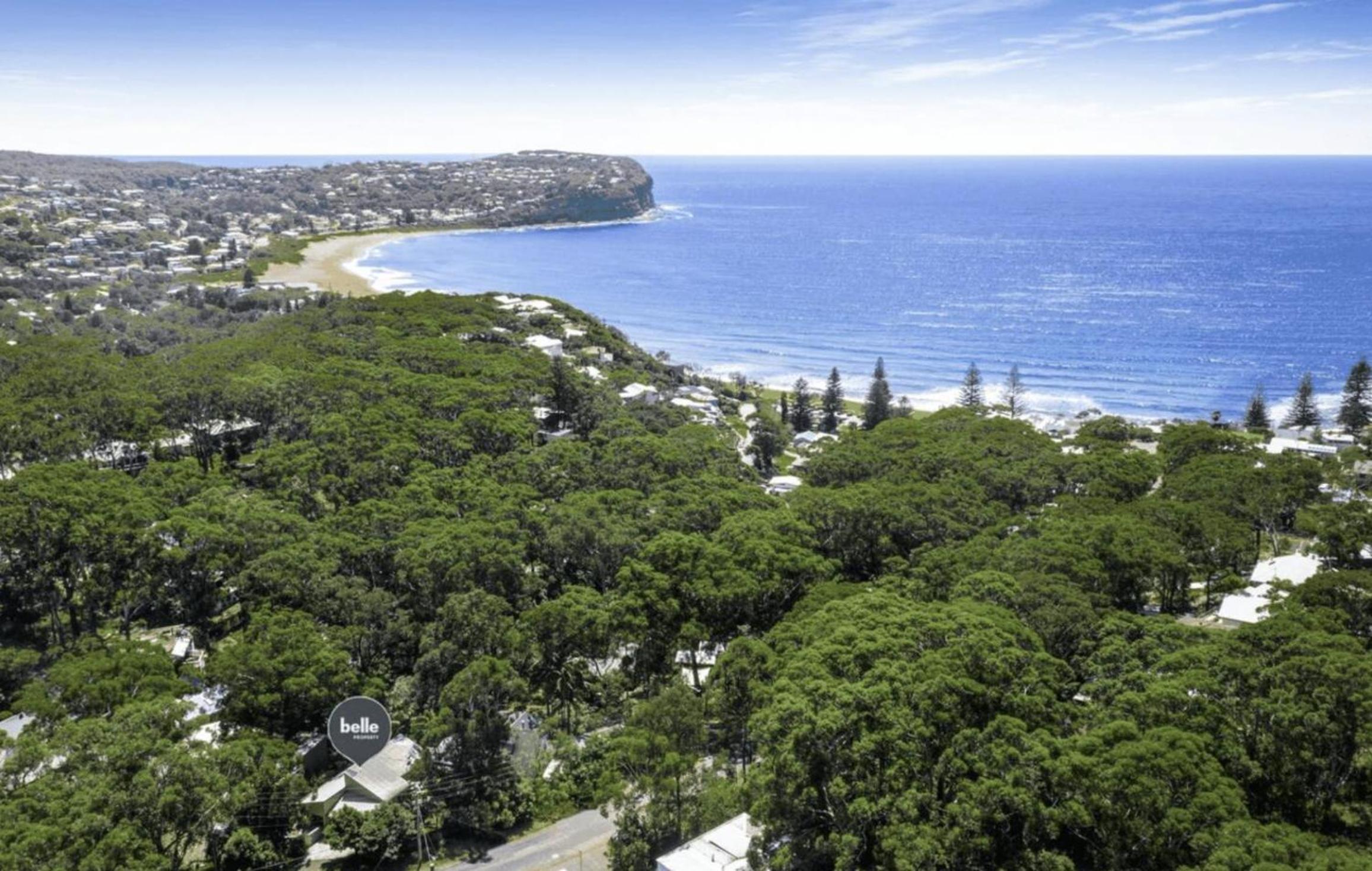 Family Friendly Beach House - 5mins walk to the beach