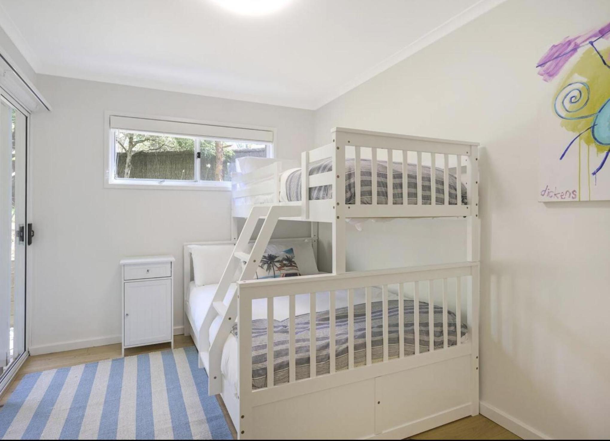 Family Friendly Beach House - 5mins walk to the beach