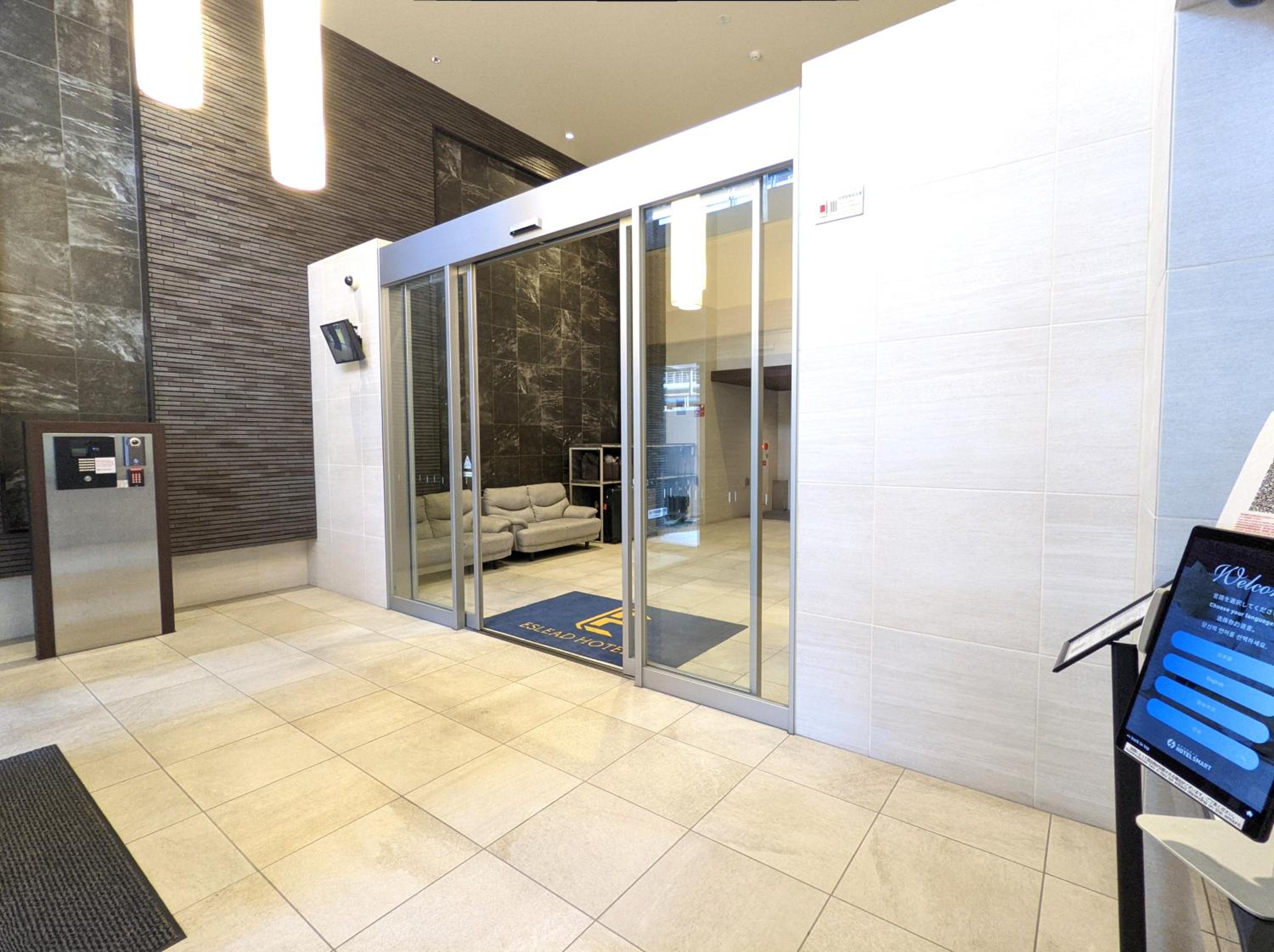 ESLEAD HOTEL Osaka Nipponbashi