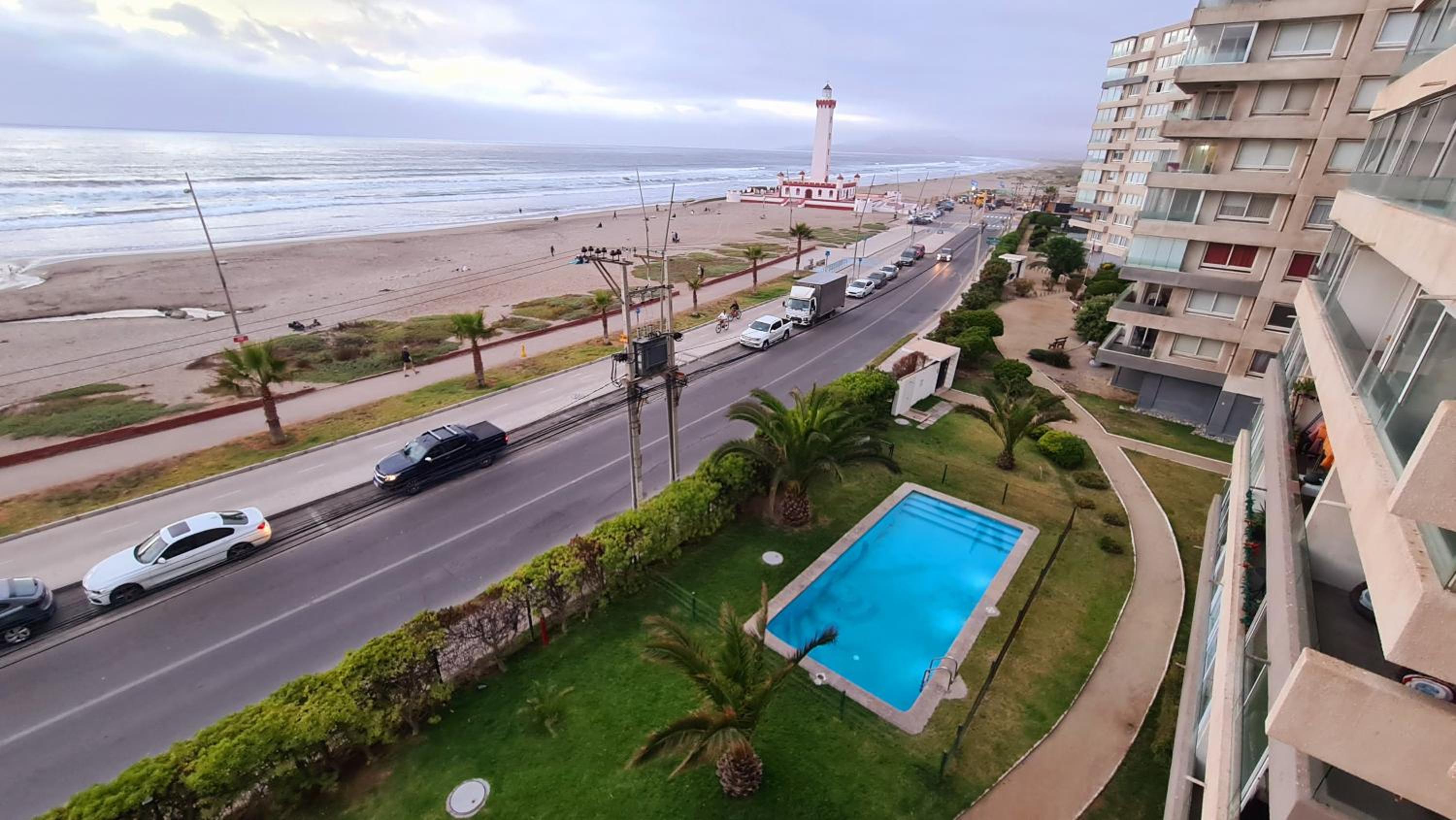 HERMOSO DEPARTAMENTO AV DEL MAR LA SERENA
