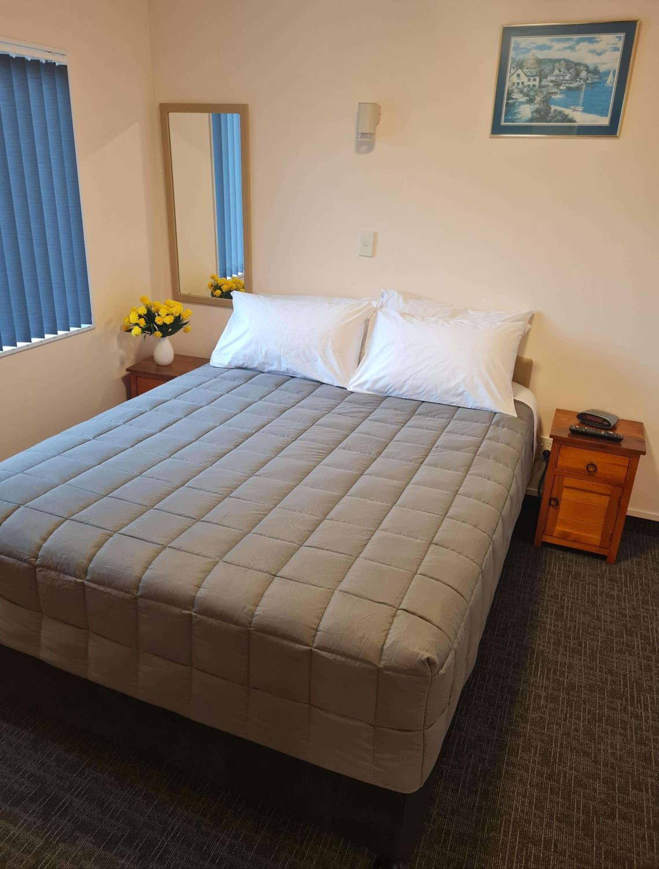 Avenue Heights Motel