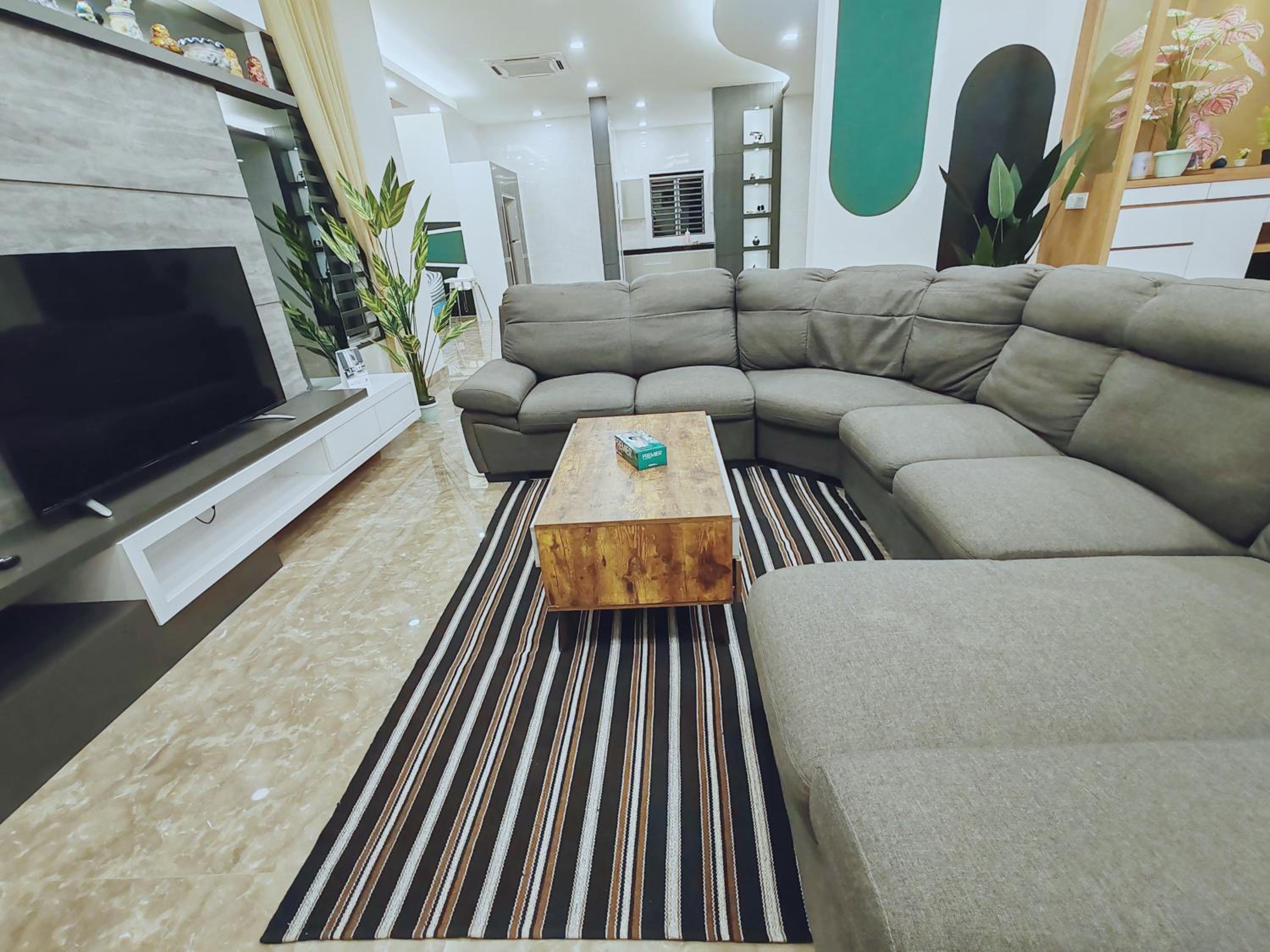 Luxury Semi D Gunung R by Irainbow