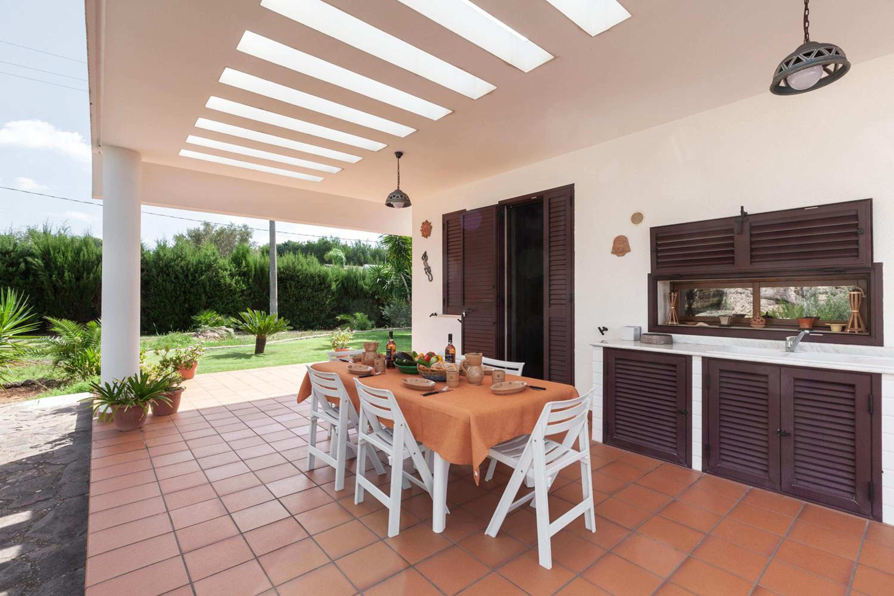 Villa Menhir with pool garden and tennis - Happy Rentals view 4