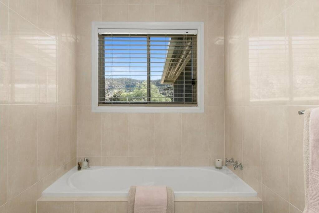 Woodland Retreat in Hunter Valley - dog friendly