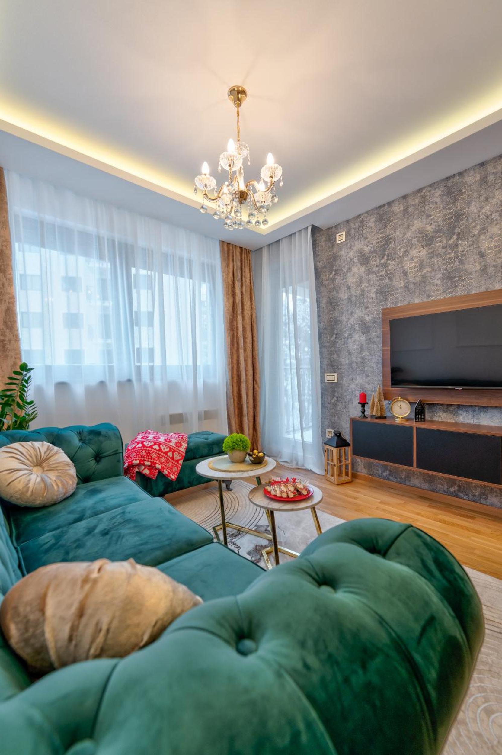 Pinoli gold Zlatibor