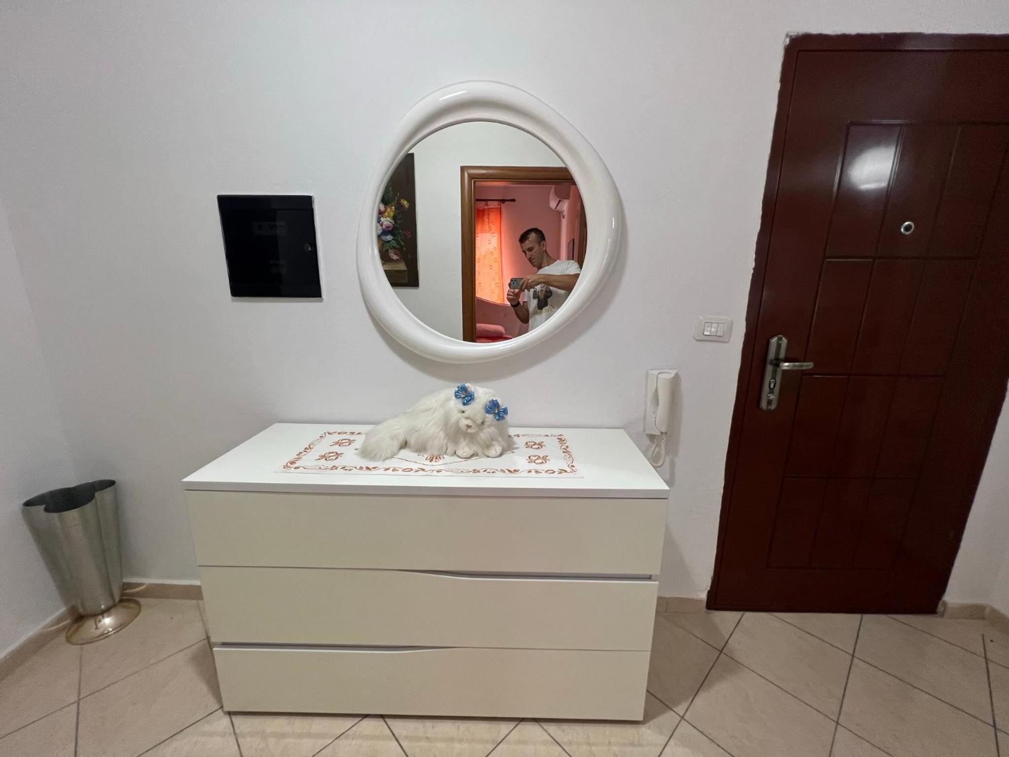 Vivi la tua vacanza con l'appartamento 1 di Ervin! Enjoy your holiday with Ervin's apartment 1!