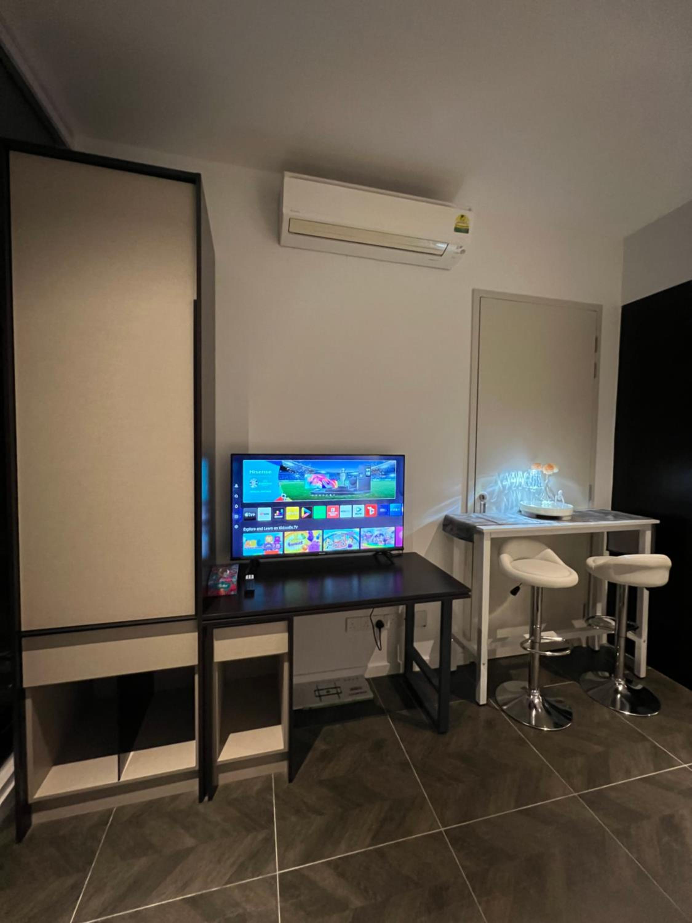 Scarletz Service Suite By CityBox