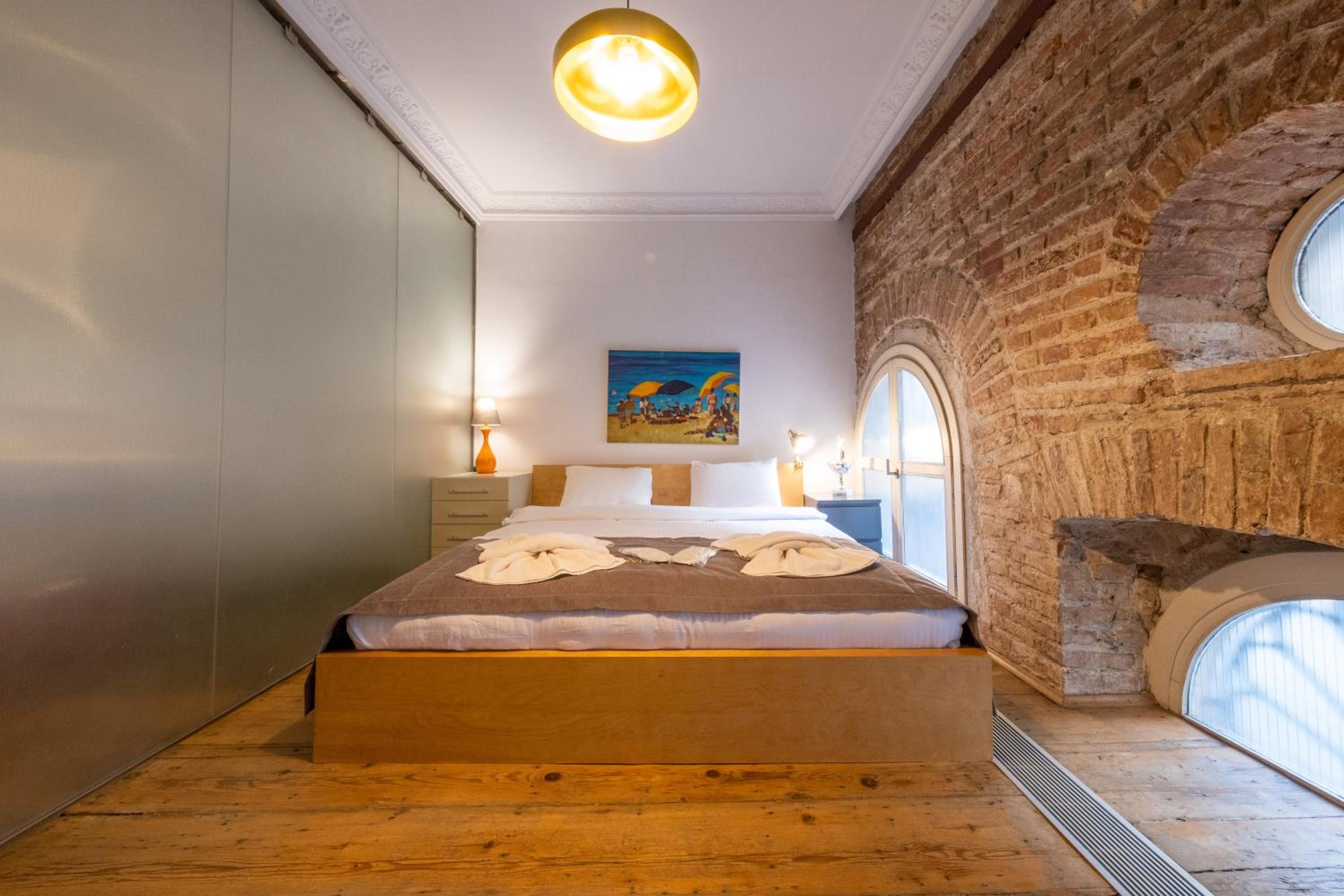 The Riviera Loft : Lovely 1BR w/ Stunning Terrace