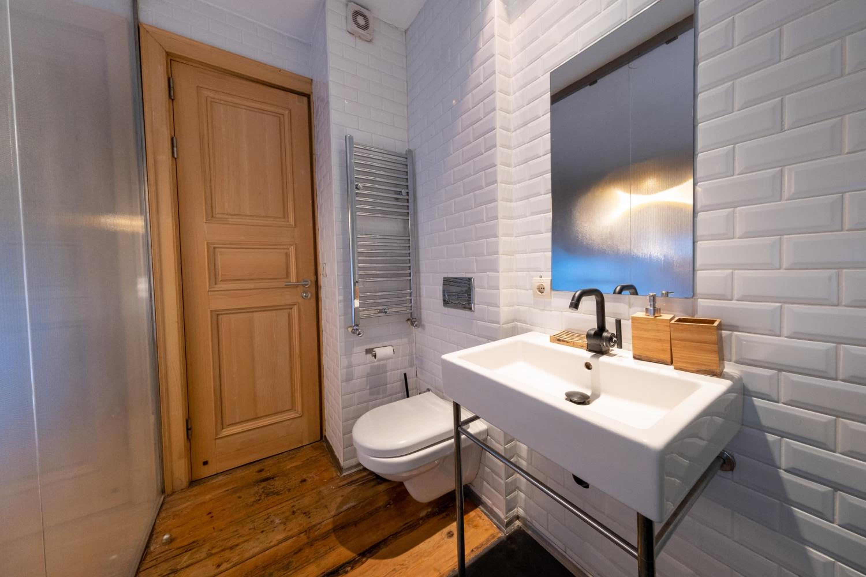 The Riviera Loft : Lovely 1BR w/ Stunning Terrace