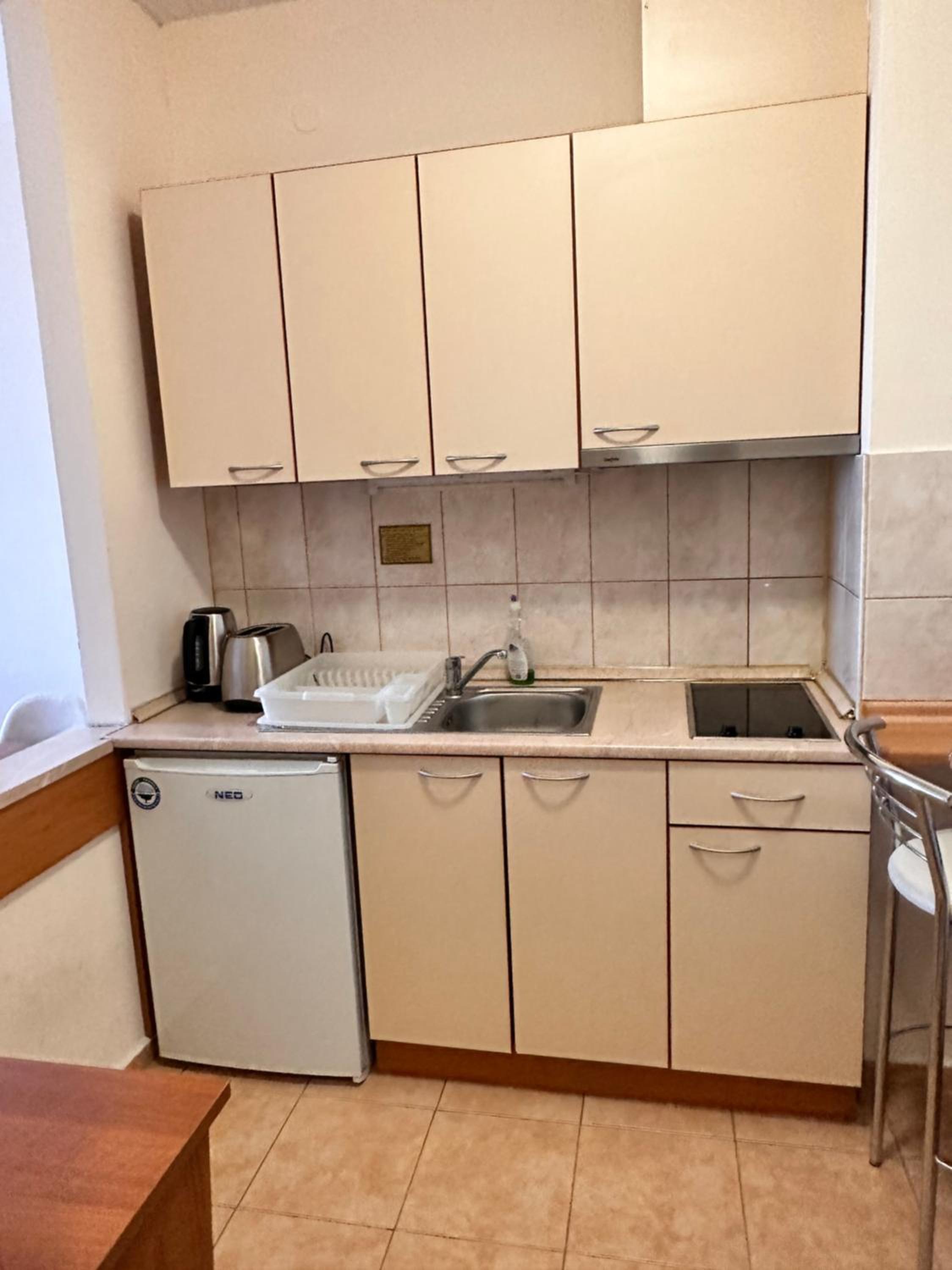 Large size apartment sleep 6 in Flora main building