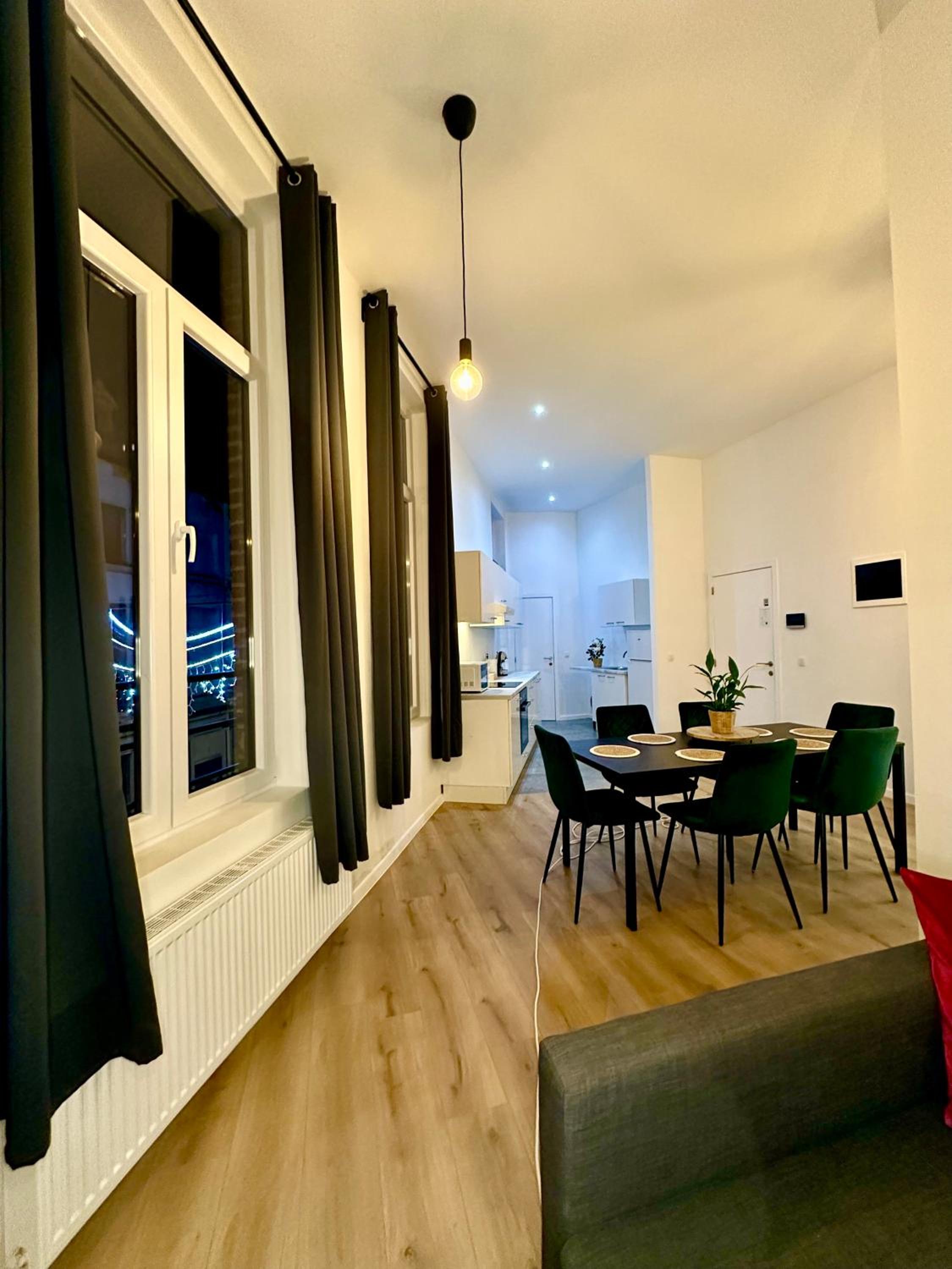 Luxury Suites Mons by Rikas Hotels