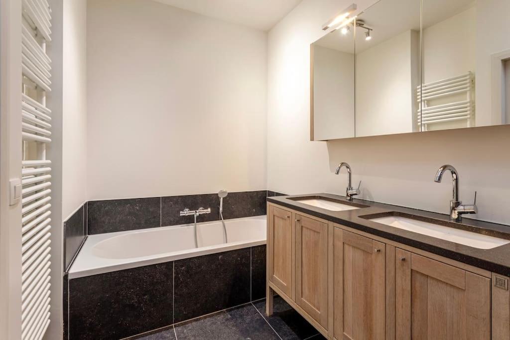 Ruim en modern appartement ideaal gelegen tussen zee en jachthaven