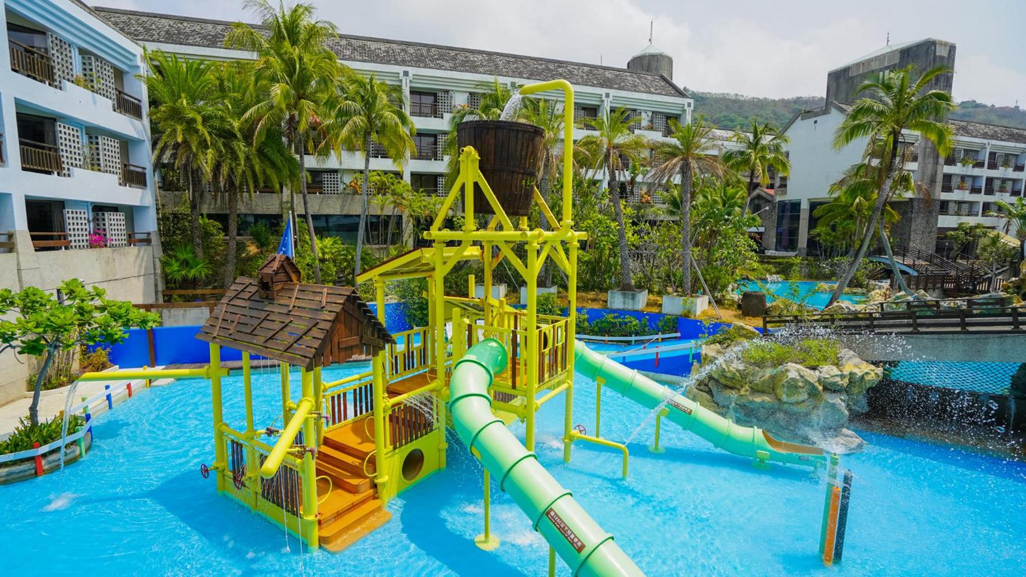 Yoho Beach Resort Kenting