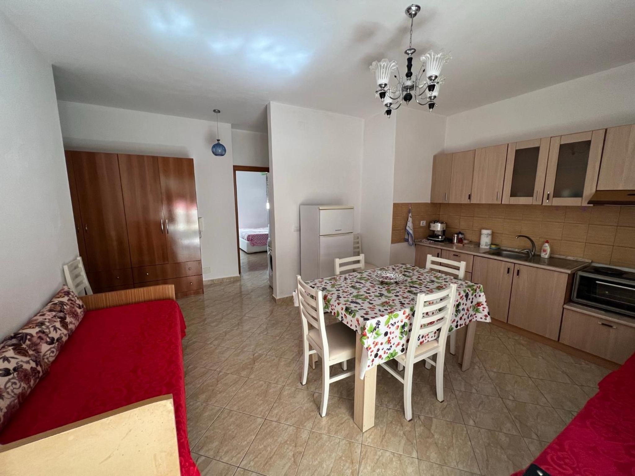 Vivi la tua vacanza con l'appartamento 2 di Ervin! Enjoy your holiday with Ervin's apartment 2!