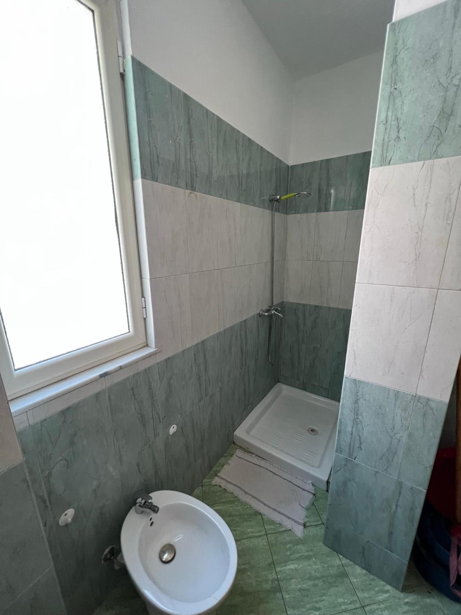 Vivi la tua vacanza con l'appartamento 2 di Ervin! Enjoy your holiday with Ervin's apartment 2!