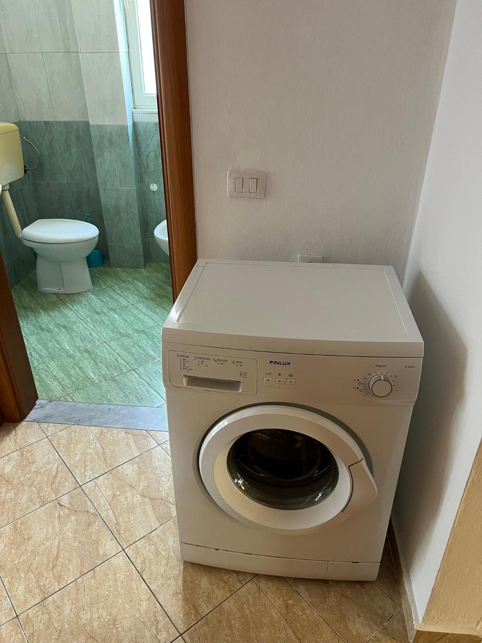 Vivi la tua vacanza con l'appartamento 2 di Ervin! Enjoy your holiday with Ervin's apartment 2!