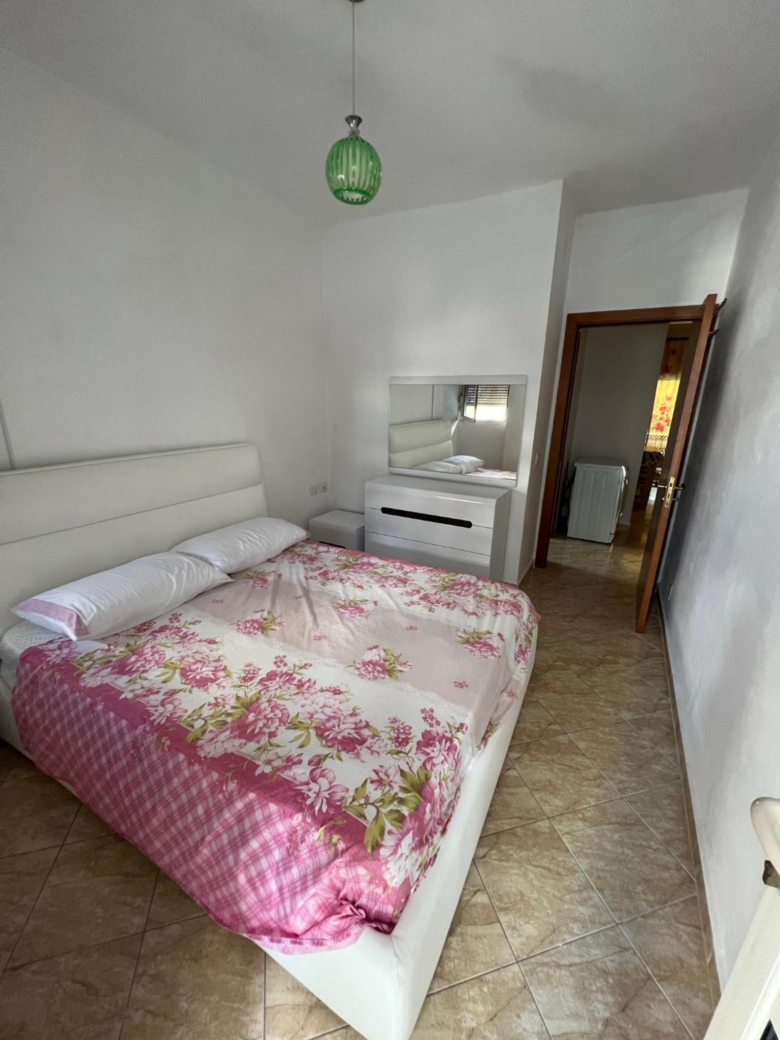 Vivi la tua vacanza con l'appartamento 2 di Ervin! Enjoy your holiday with Ervin's apartment 2!