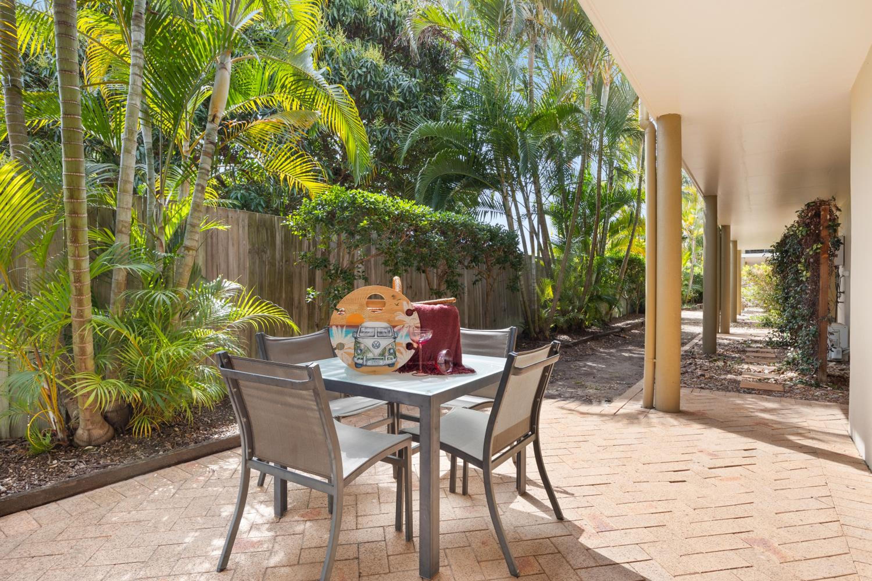 Family Friendly Apartment - 1 Minute Walk To Beach