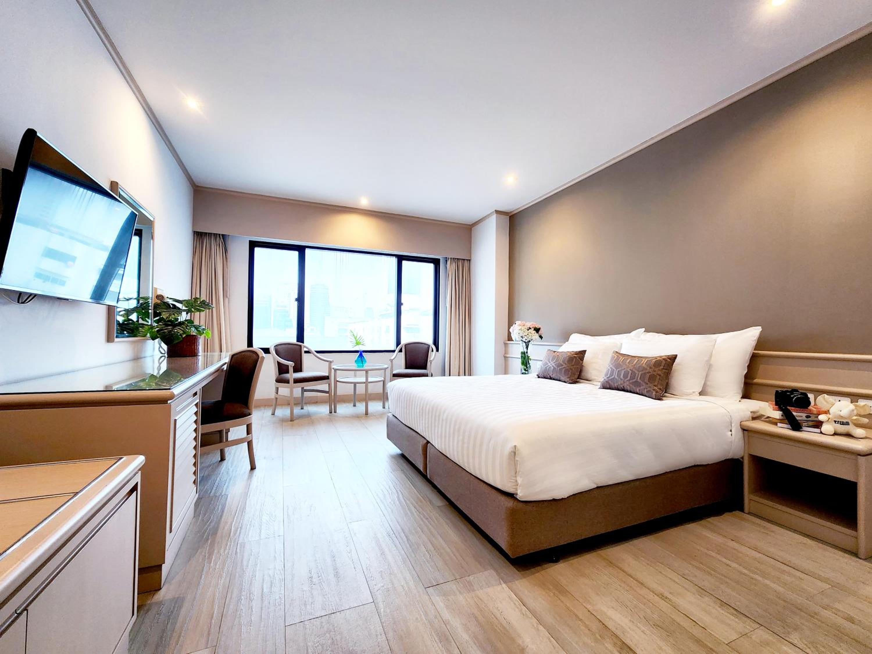 FuramaXclusive Pratunam Park Hotel