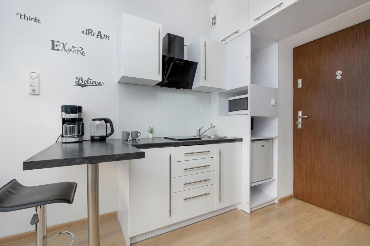 Lea Apartments Kraków Krowodrza by Renters view 2