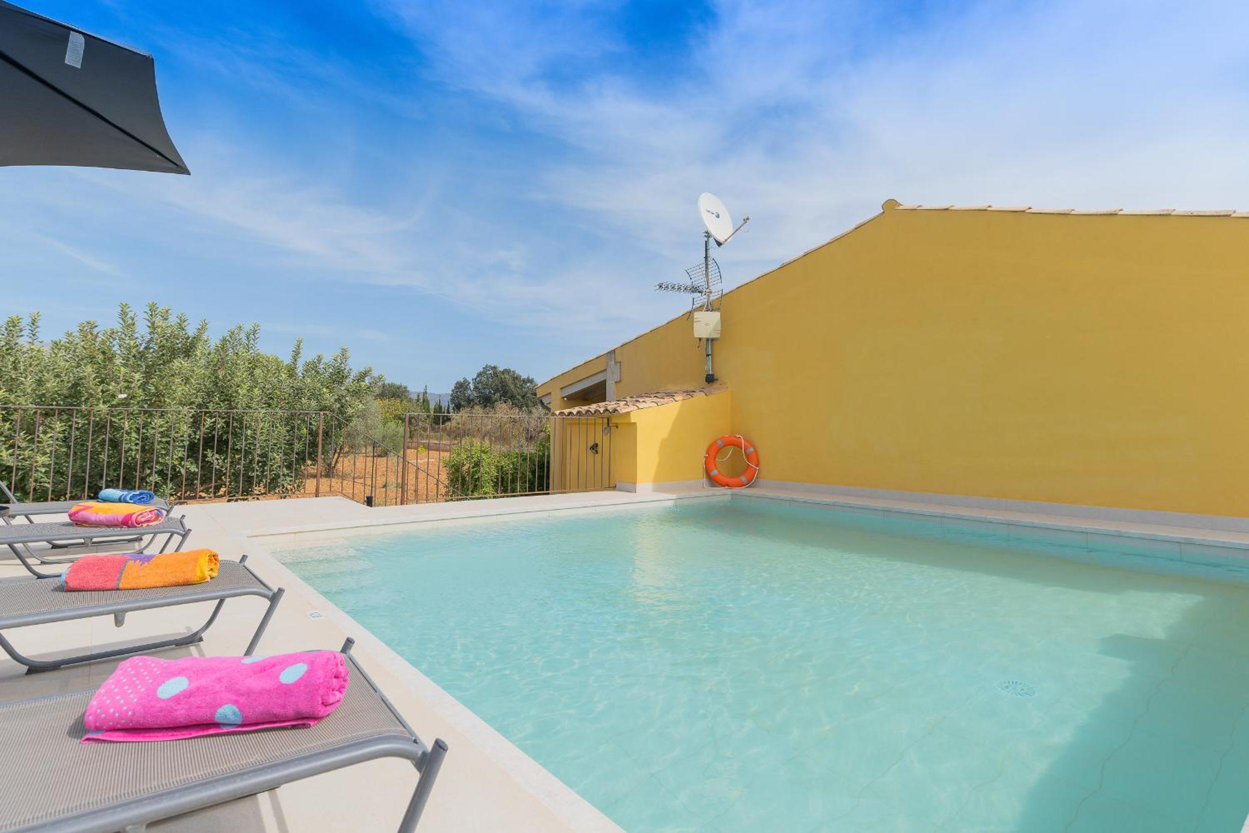 Son Serra country villa for 4 near Buger view 2