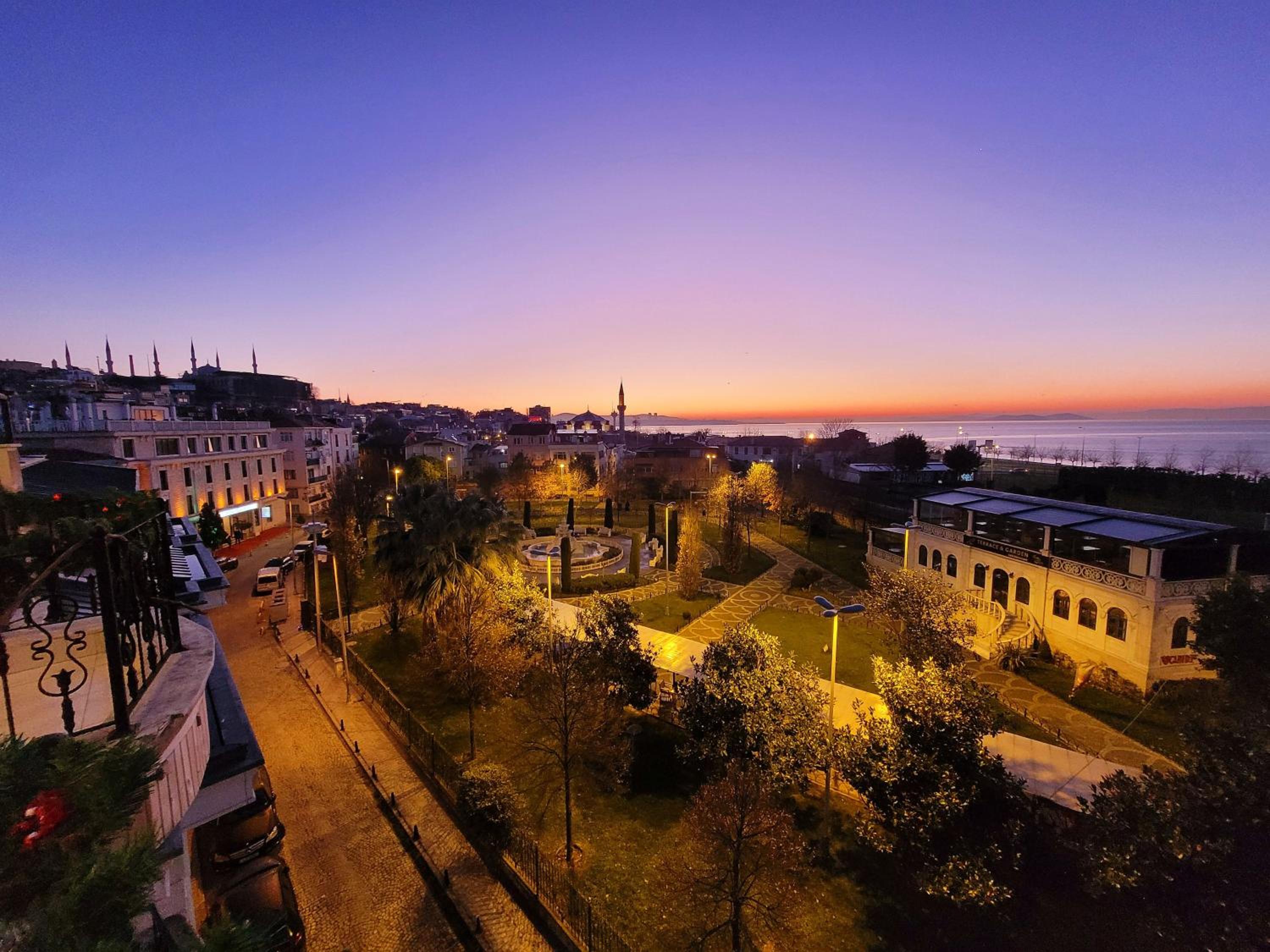 Saruhan Otel - Image 35