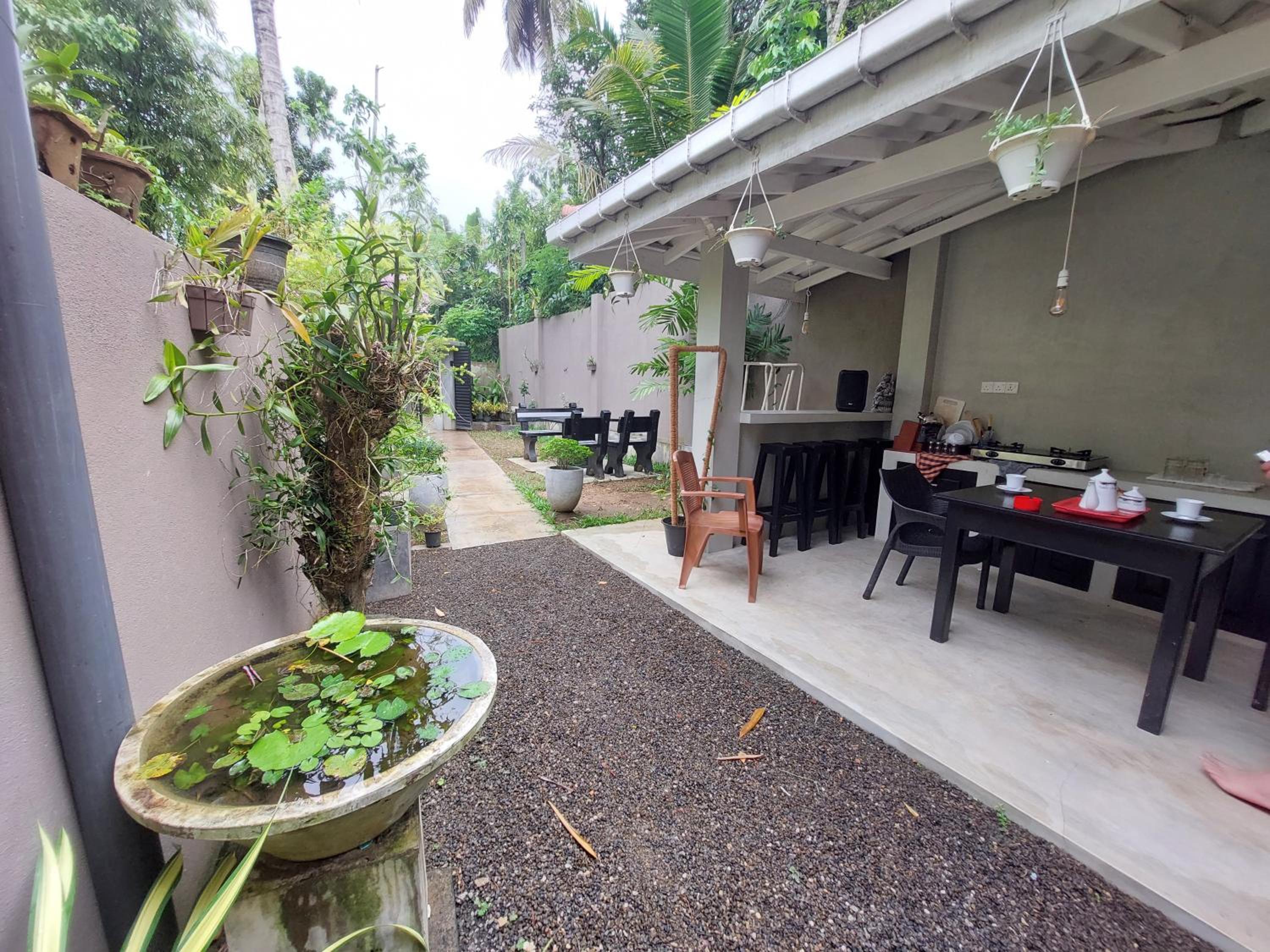 Sudu Guest view 3