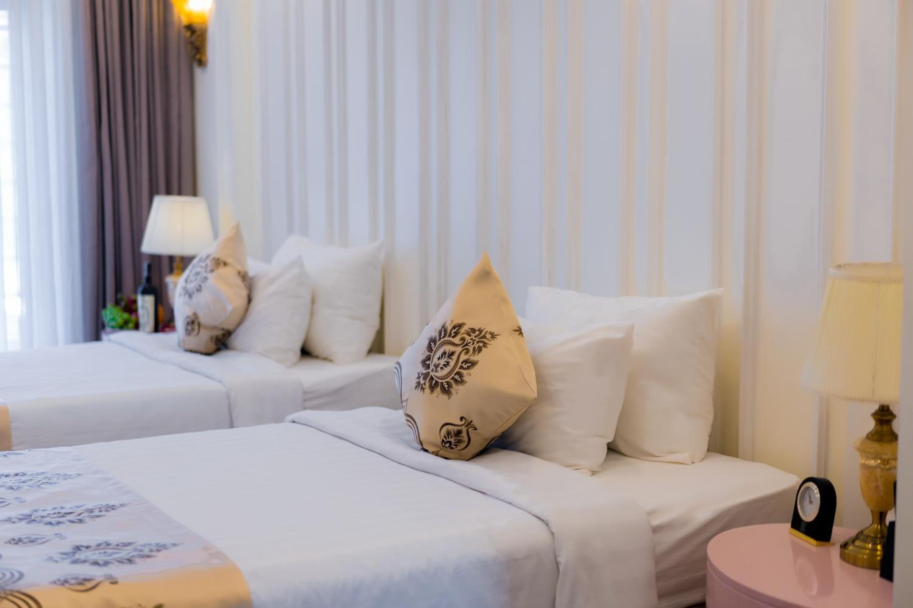 Le Haute Hotel Hai Phong