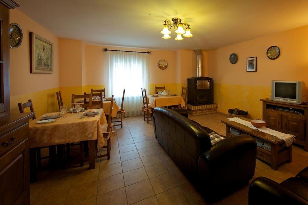 Casa Rural LarEmilia