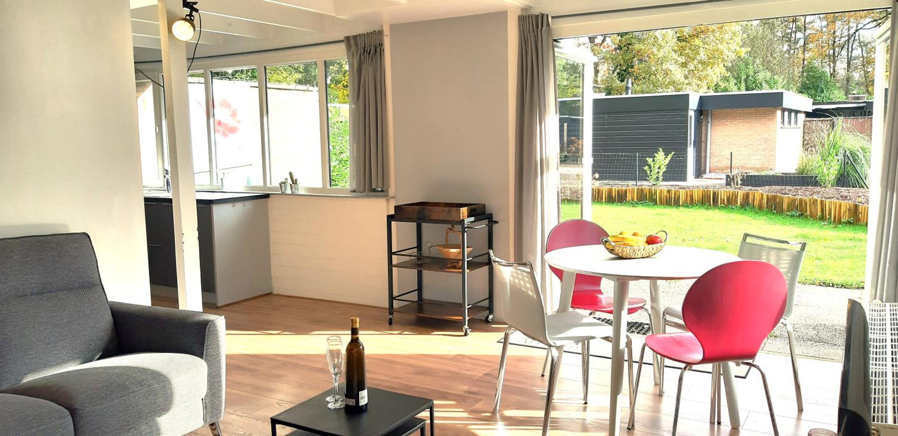 Zonnige vrijstaande bungalow in prachtige omgeving!