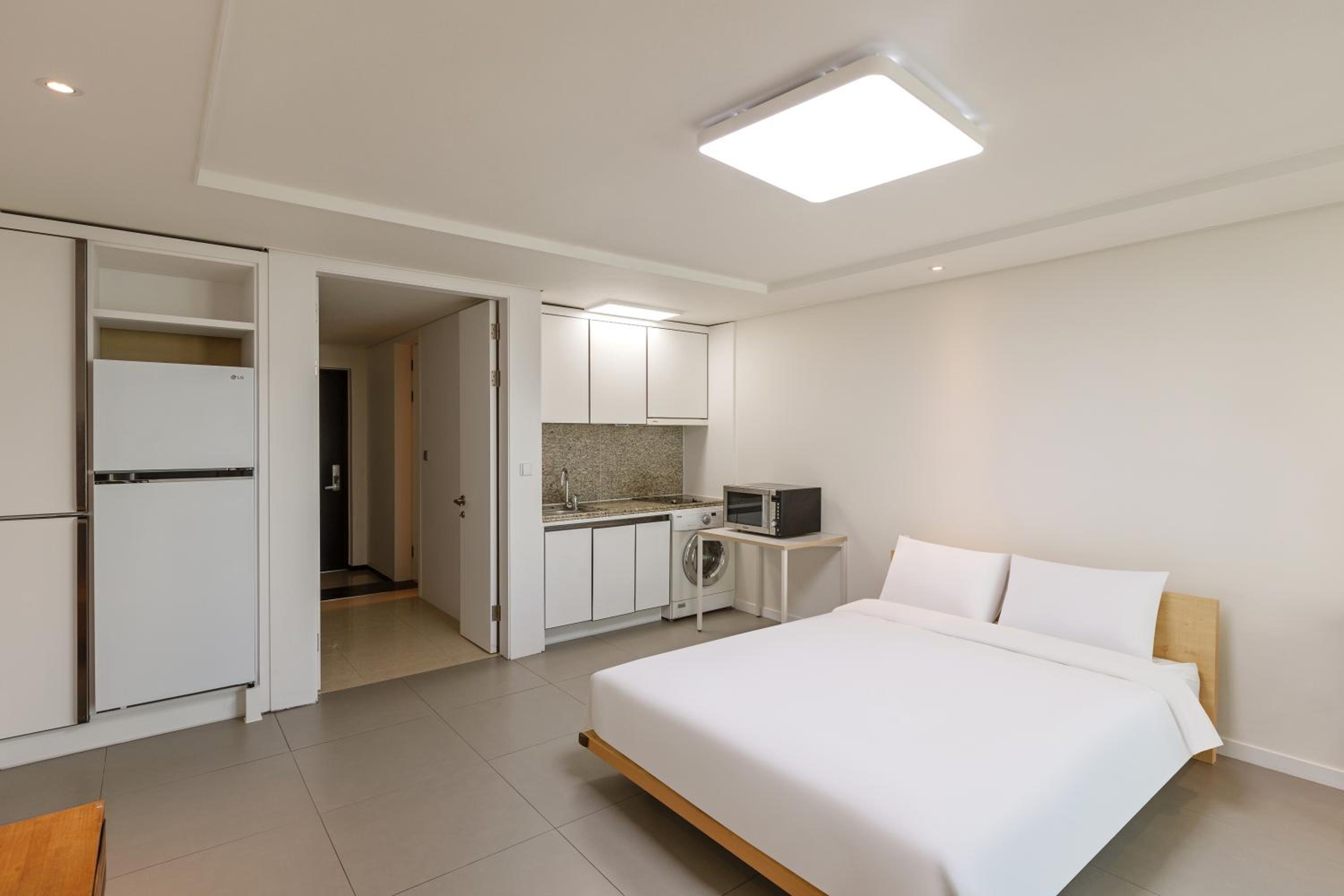 Pale De Cz Condo
