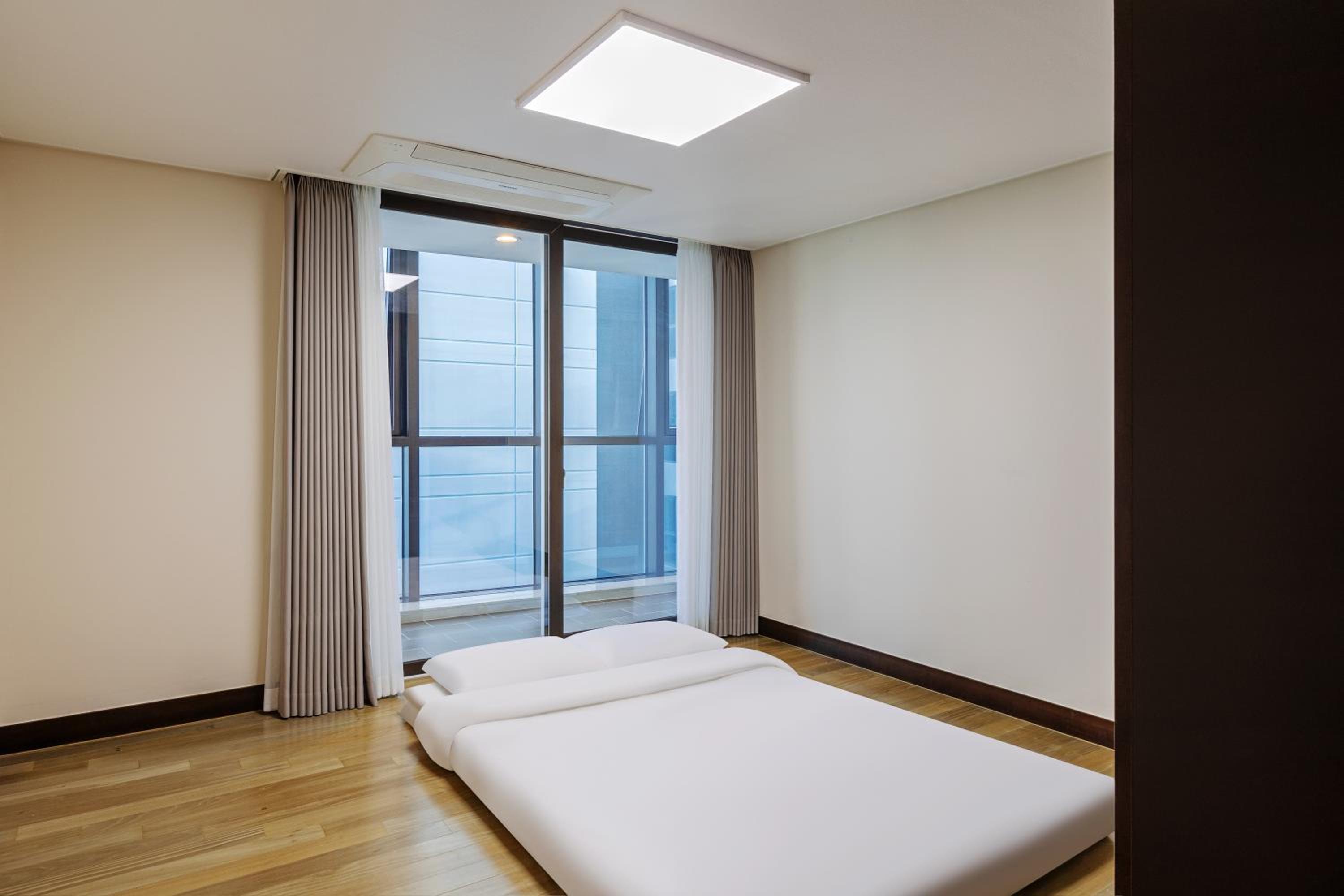 Pale De Cz Condo