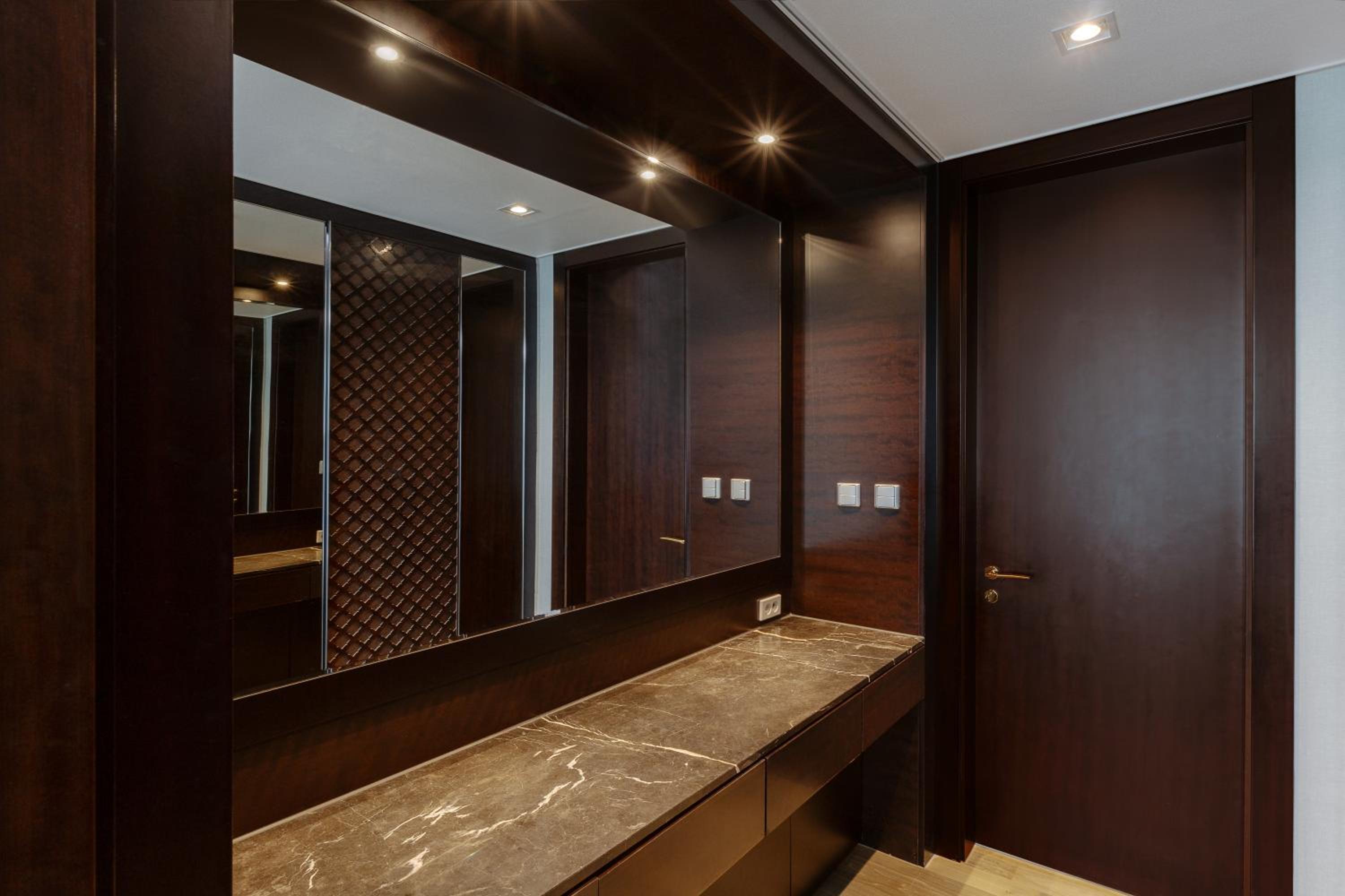 Pale De Cz Condo