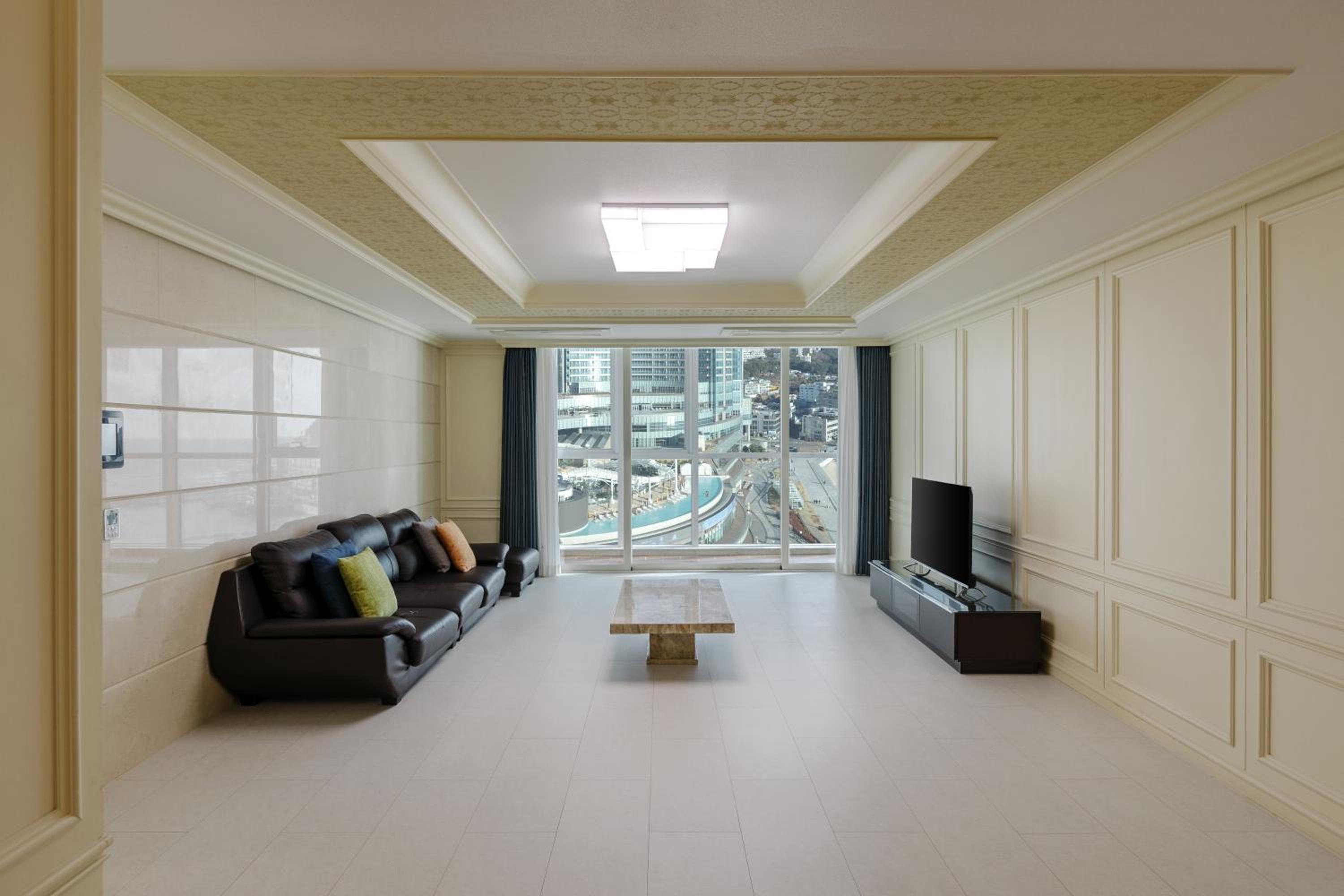 Pale De Cz Condo