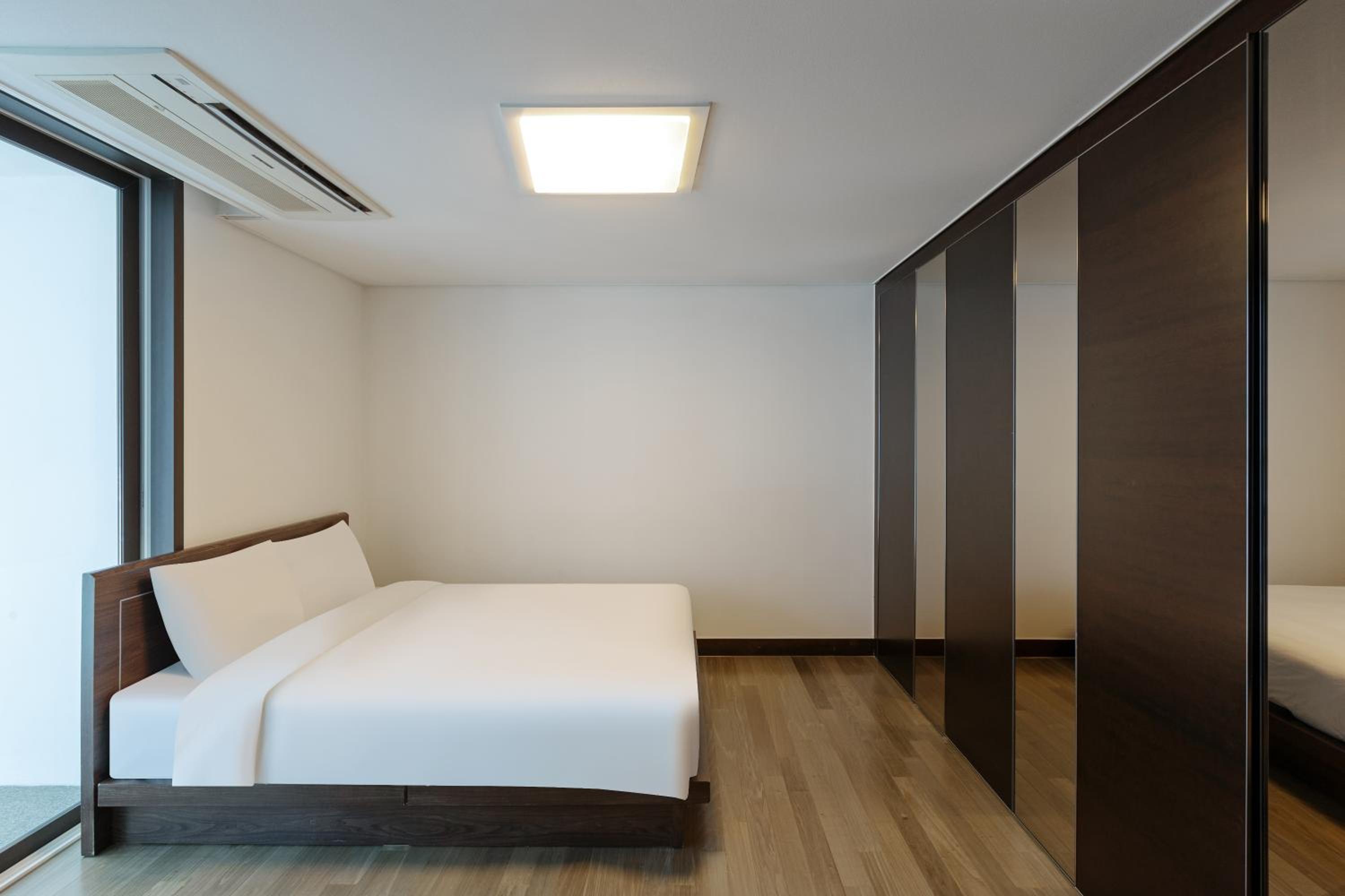 Pale De Cz Condo