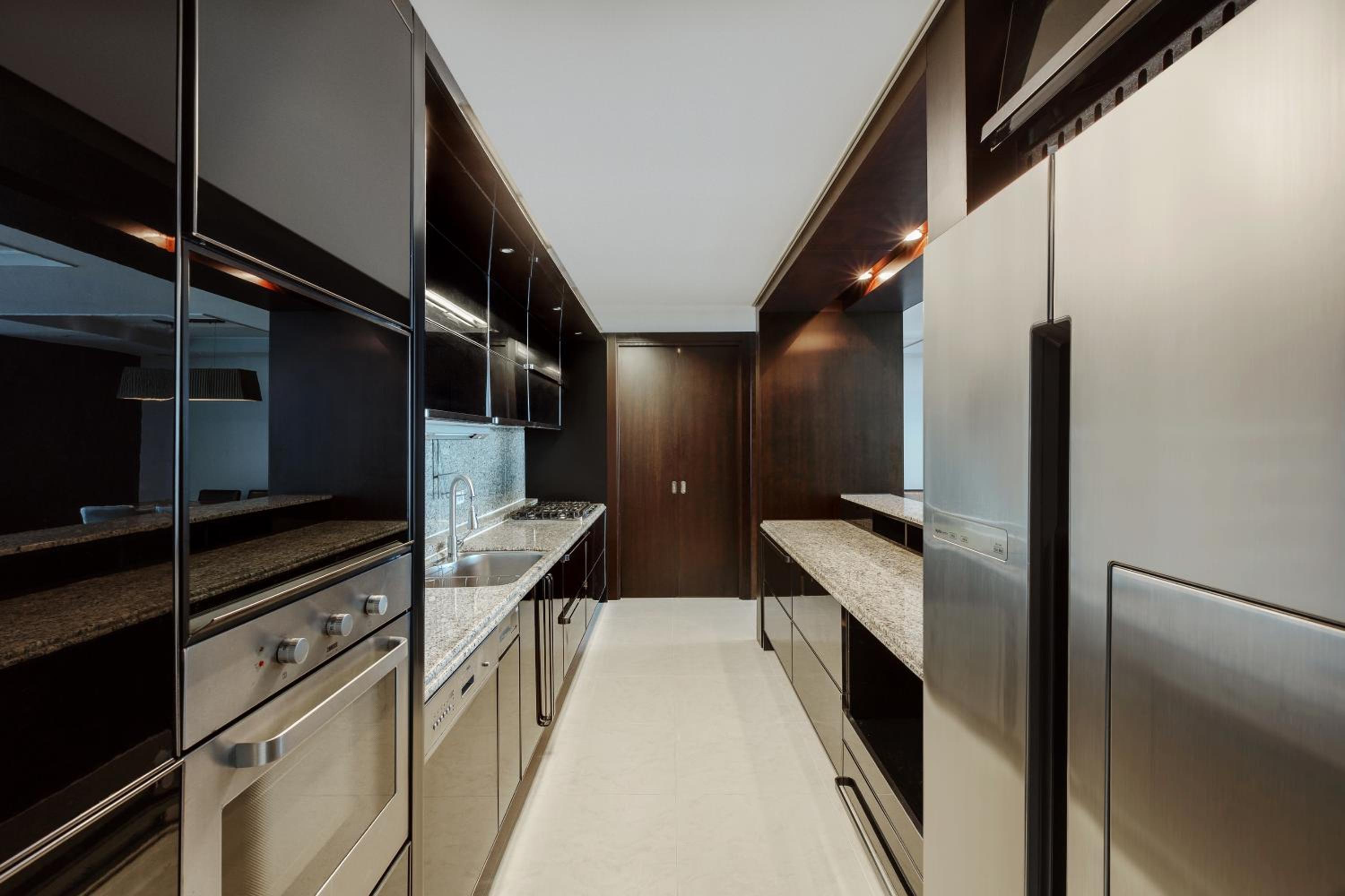 Pale De Cz Condo
