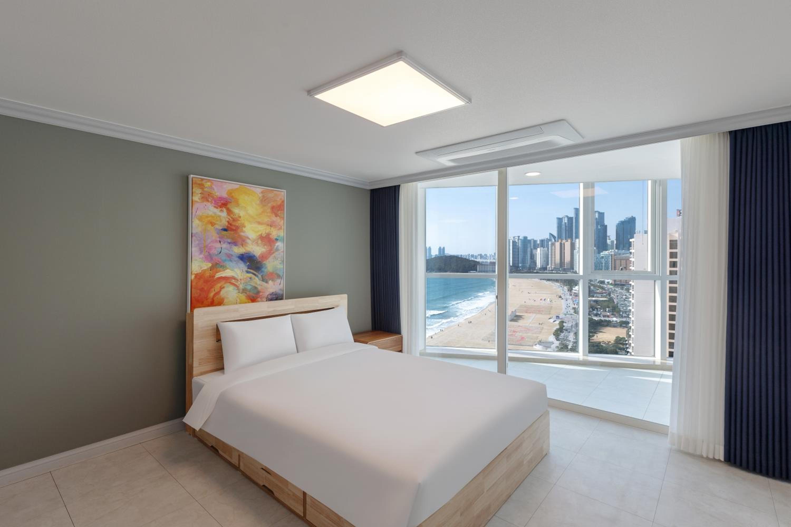 Pale De Cz Condo