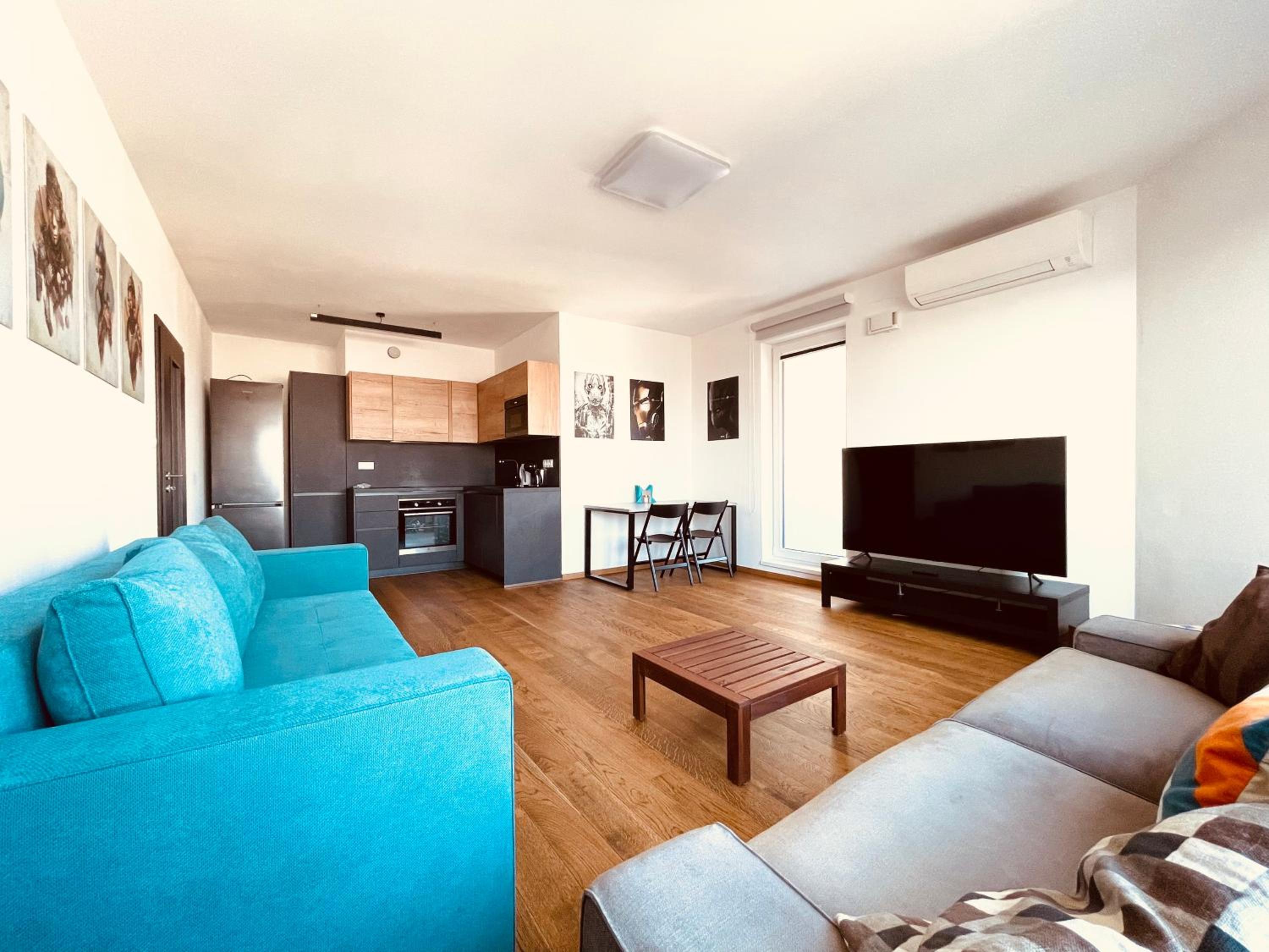 SAG 18th floor Beautiful apartment in center free wifi view 5