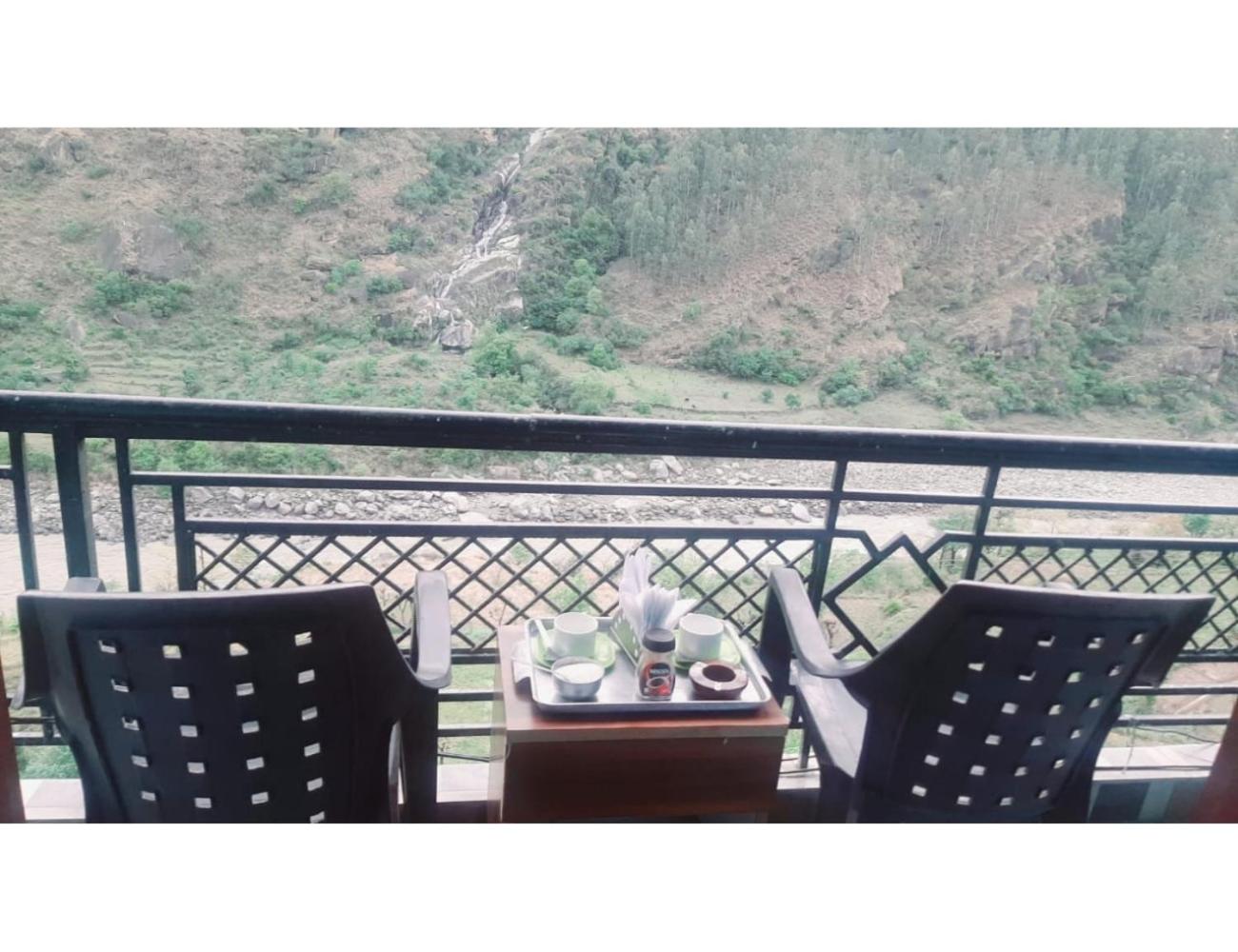 Satluj River View Food & Homestay, Nirath, H.P. view 5