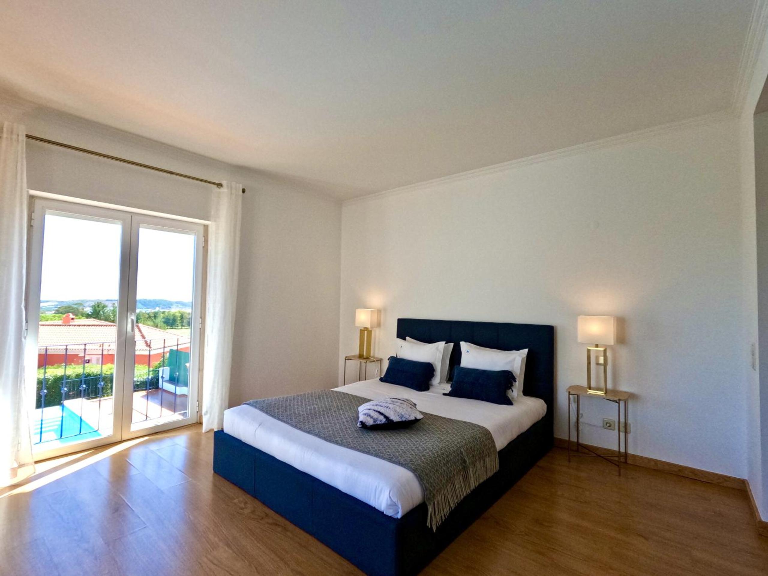 Casa Beloura between the sea and the mountains view 5