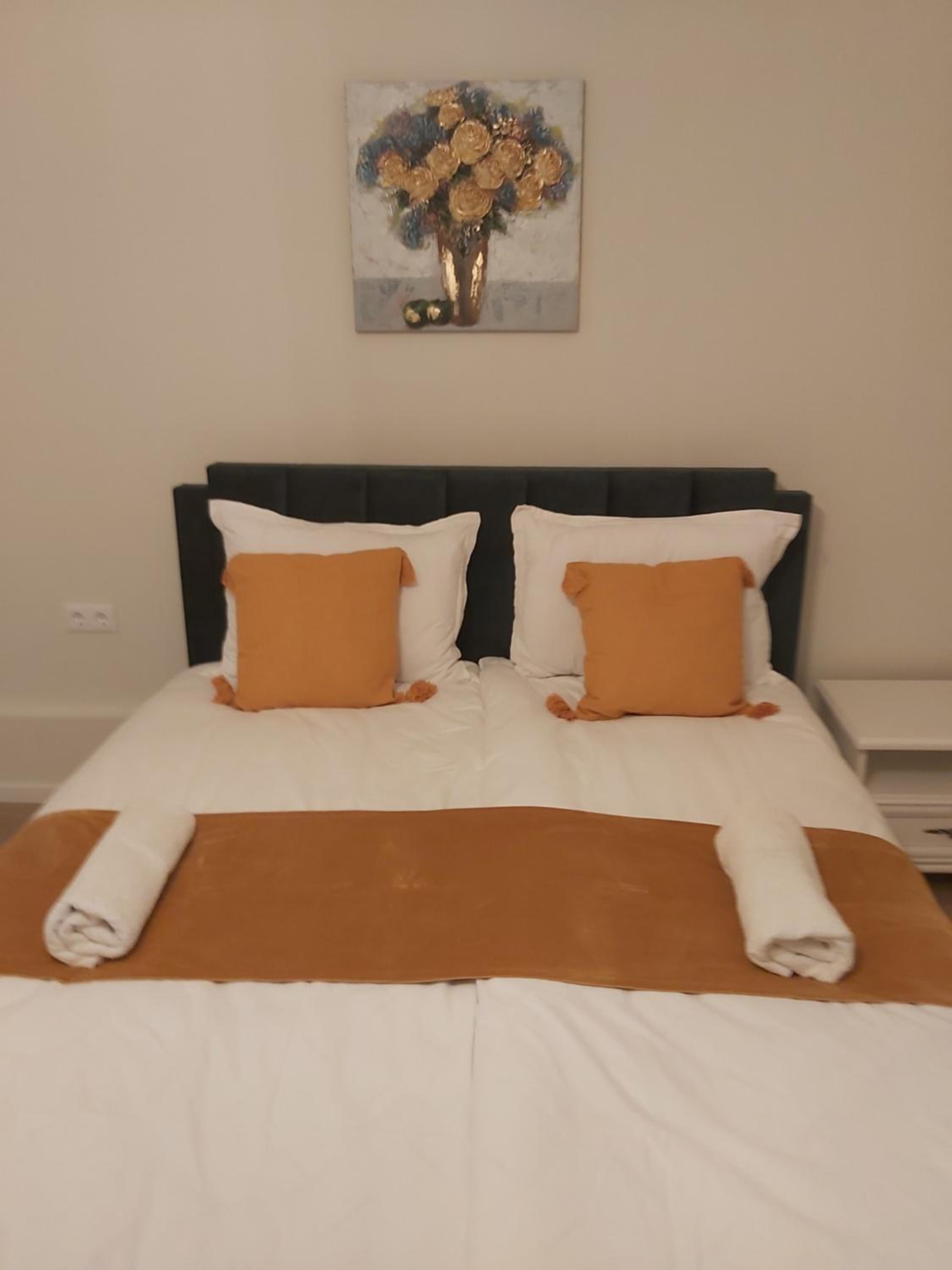 Gold Studio en Târgu-Mureş — bedroom