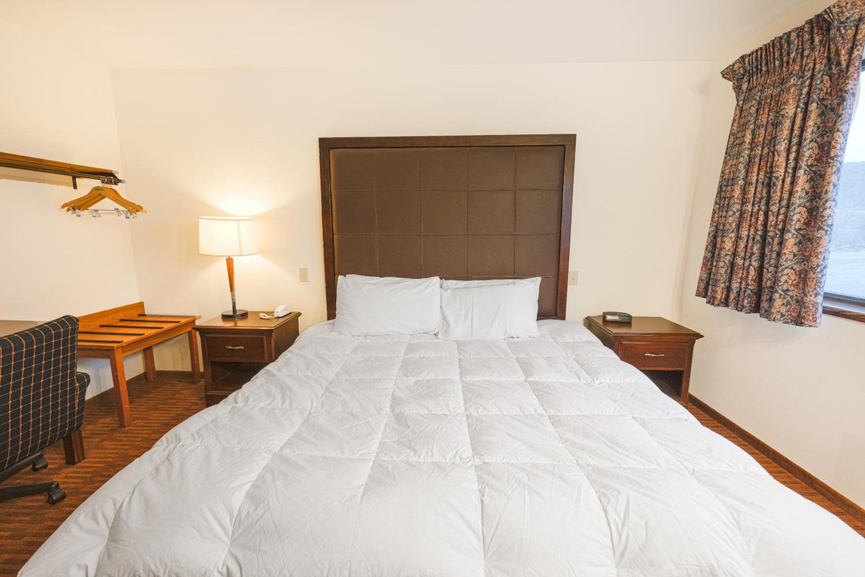 Harlan Inn and Suites By OYO Harlan - Property Image 17