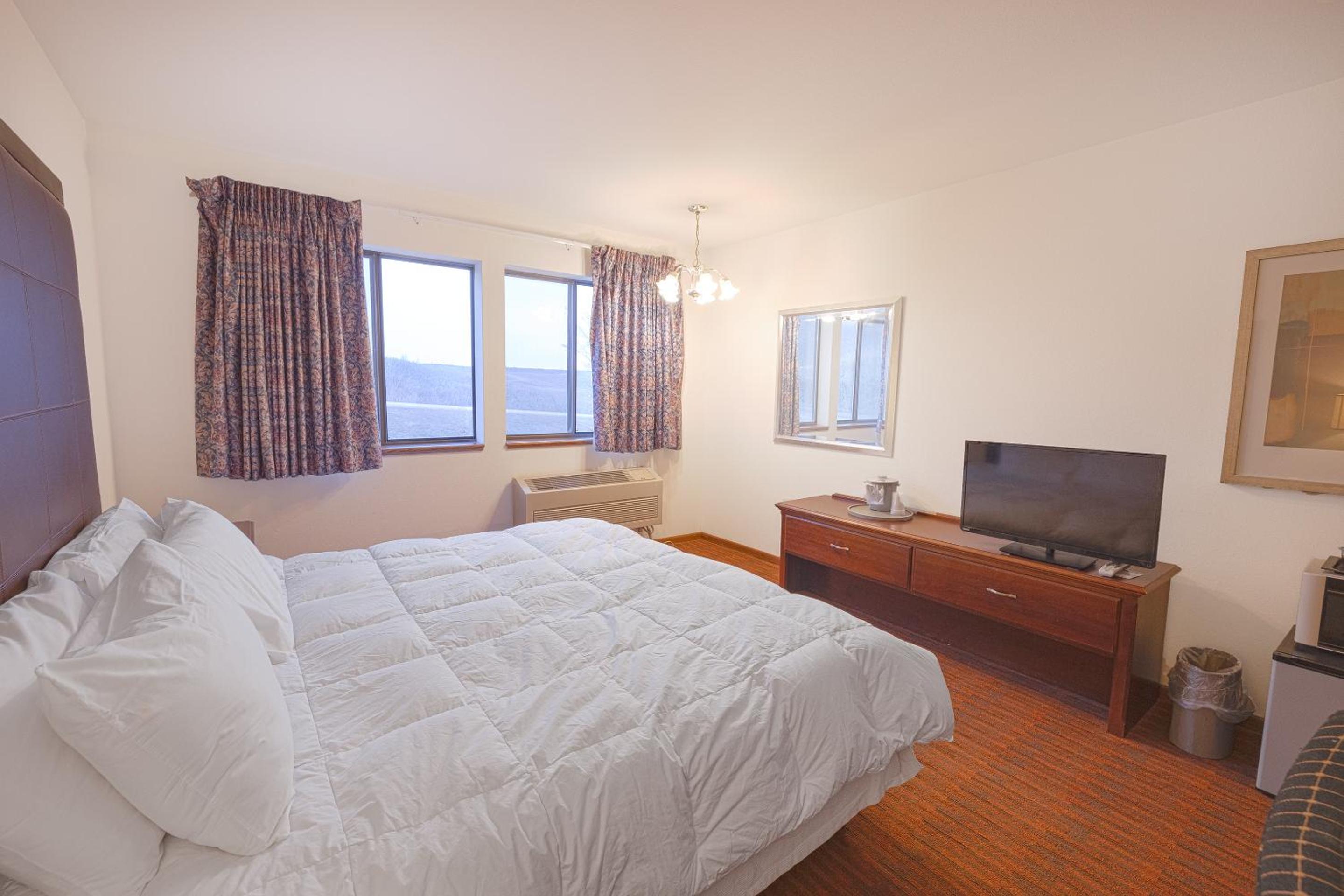 Harlan Inn and Suites By OYO Harlan - Property Image 30