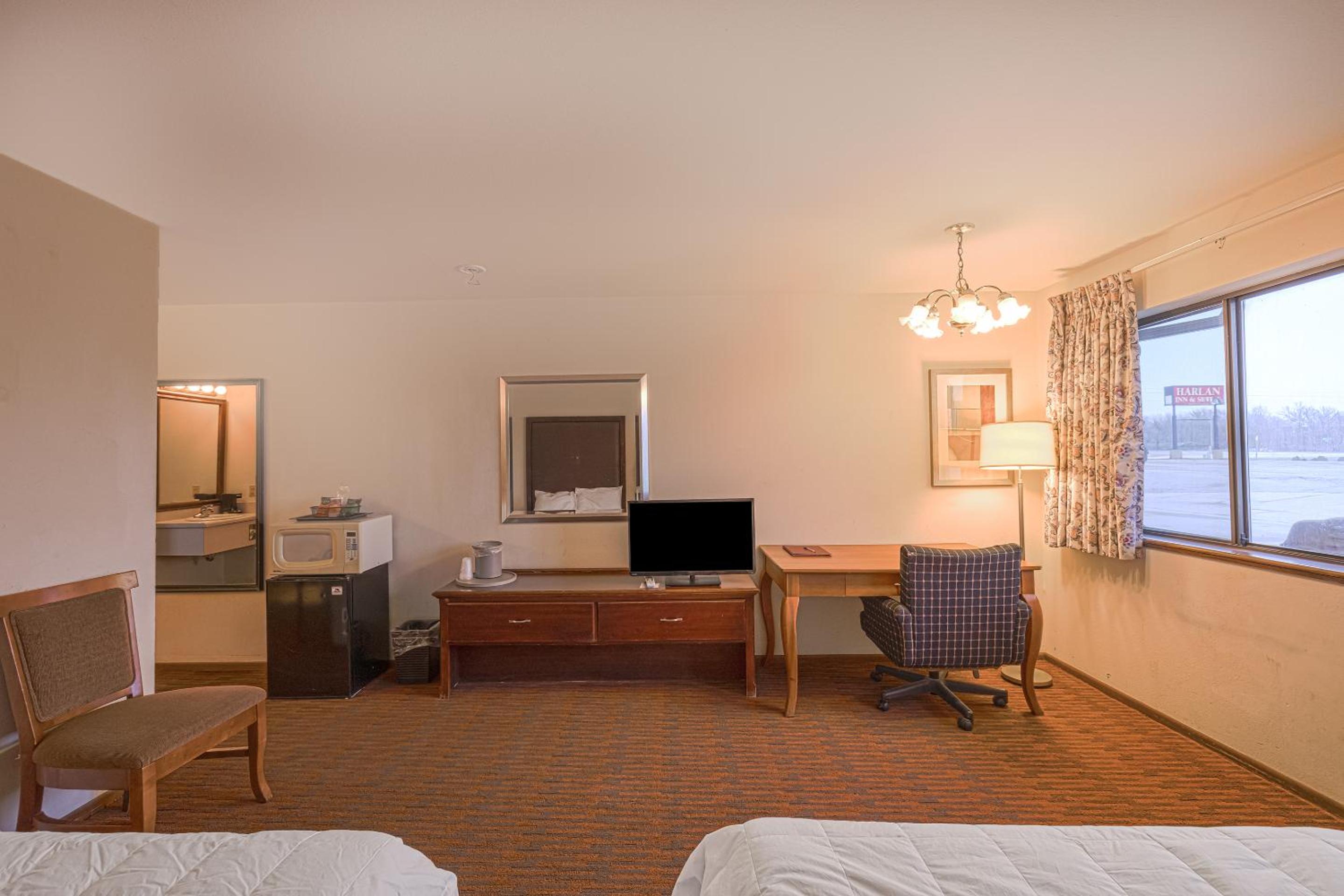 Harlan Inn and Suites By OYO Harlan - Property Image 25