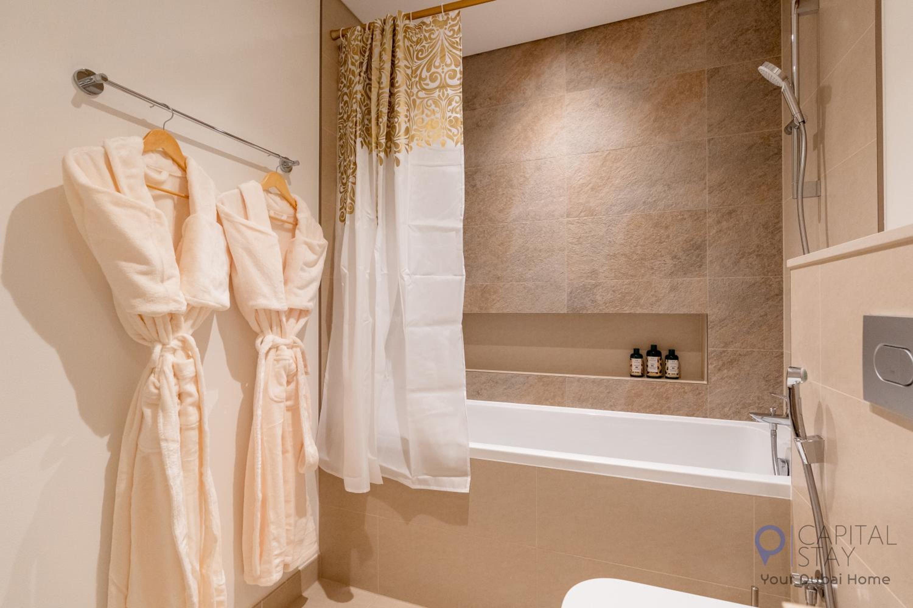 Capital Stay - 1 Bed Apartment in Dubai Downtown