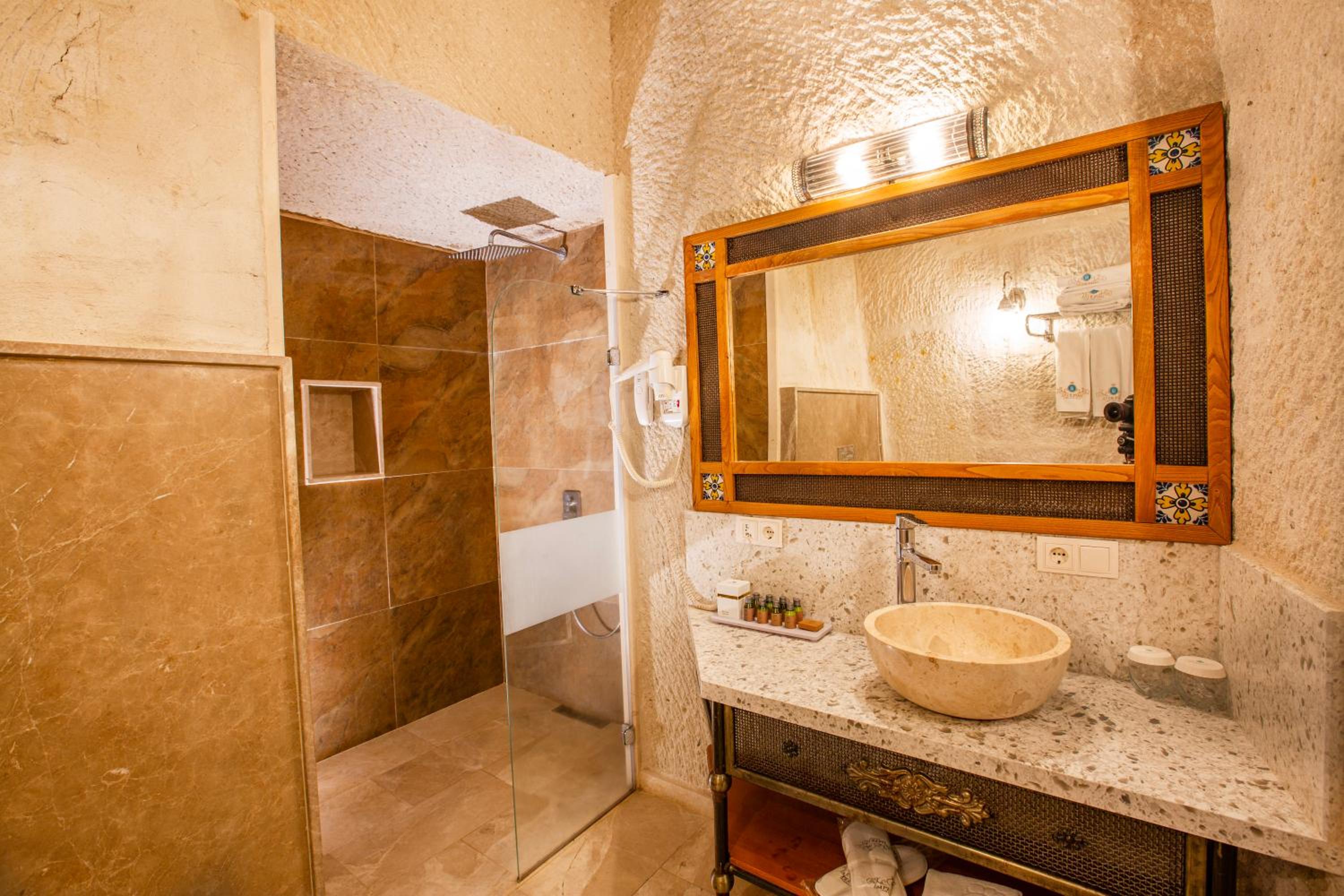 Imperial Cave Suites & Spa - Image 86