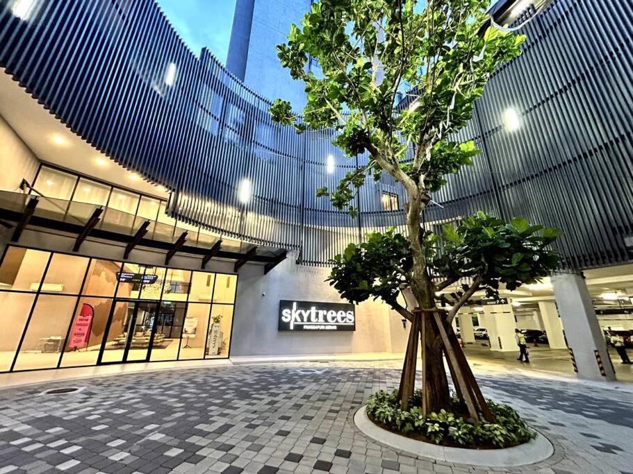 Skytrees Bukit Indah by HCK Dualkey-Unit 2Pax 4Pax